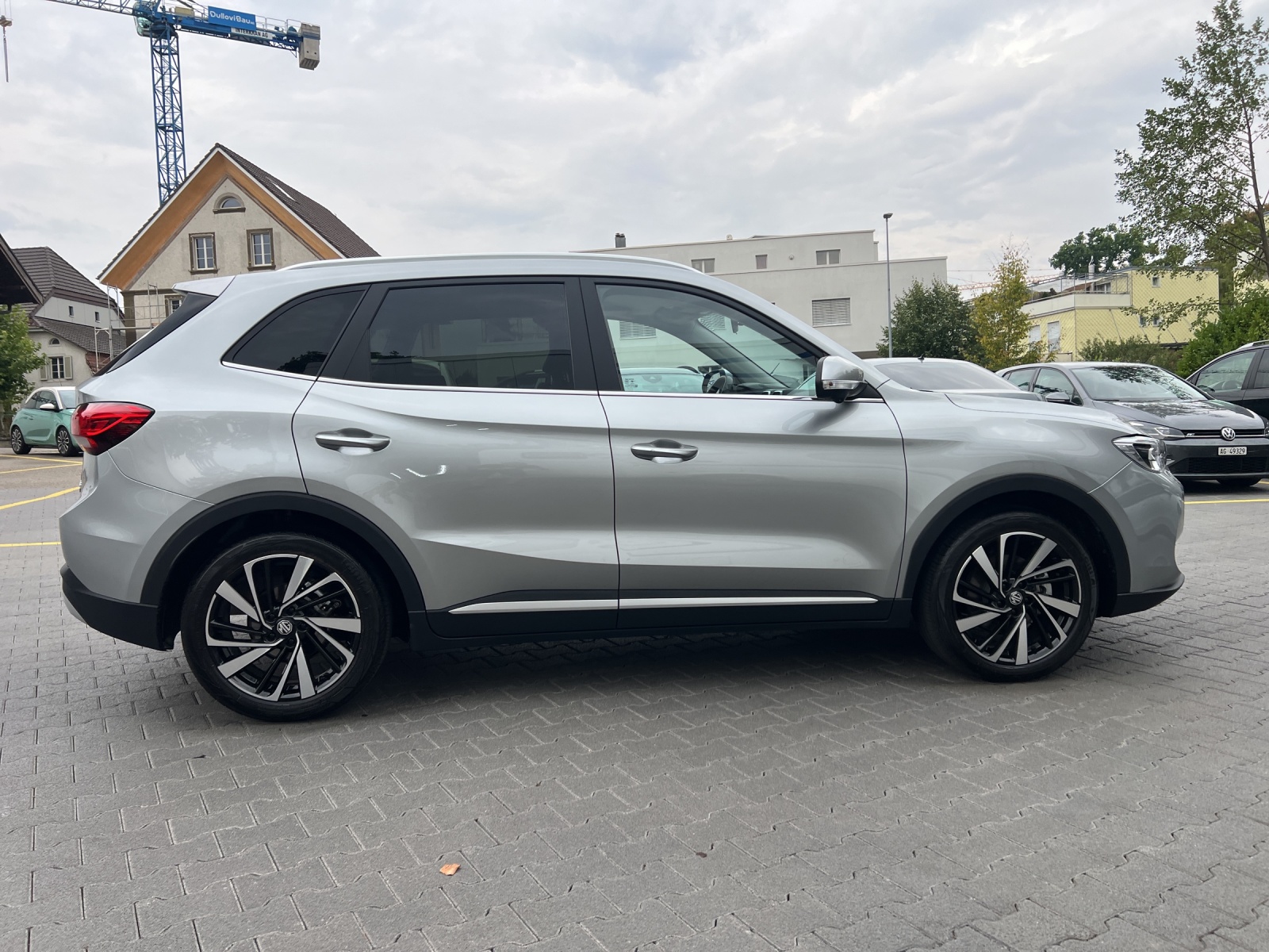 MG ZS 1.5 HEV Luxury-image-3