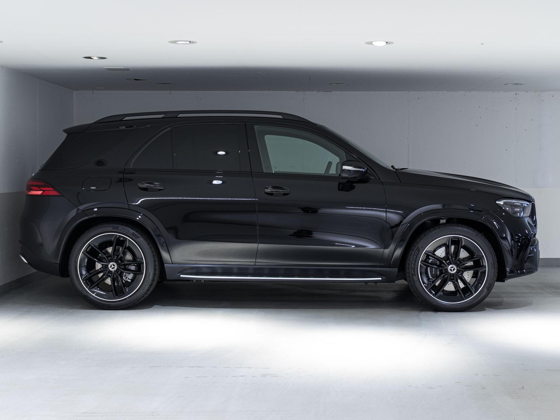 MERCEDES-BENZ GLE 450 d 4MATIC-image-1