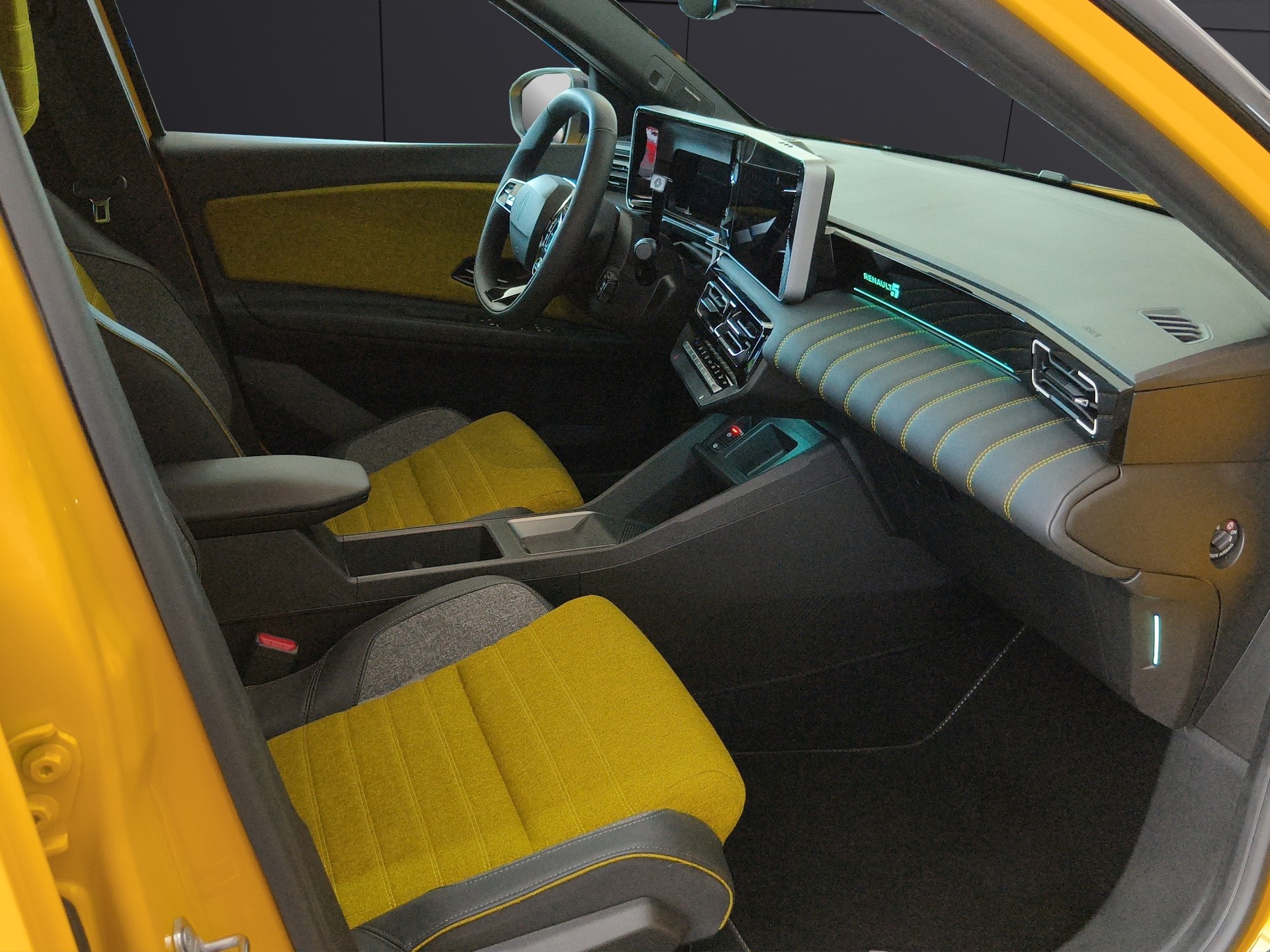 RENAULT R5 E-Tech Comfort Range 52 kWh Iconic Five-image-7