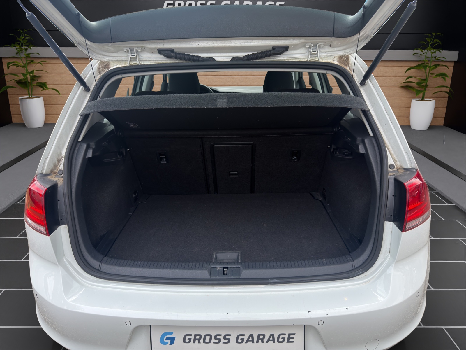 VW Golf 1.2 TSI Comfort-image-8