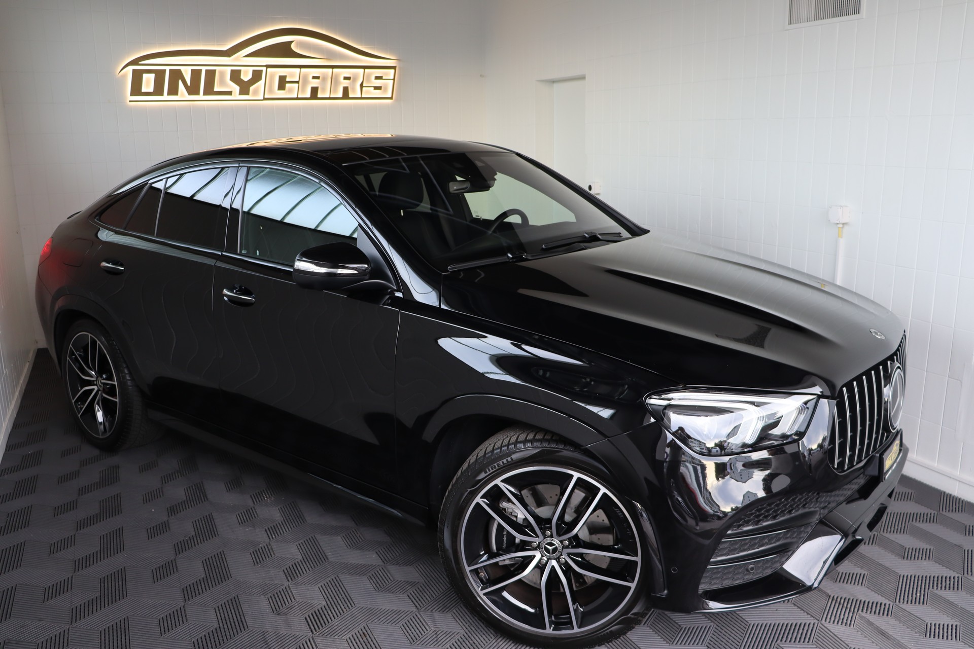 MERCEDES-BENZ GLE Coupé 400 d 4Matic 9G-Tronic-image-4