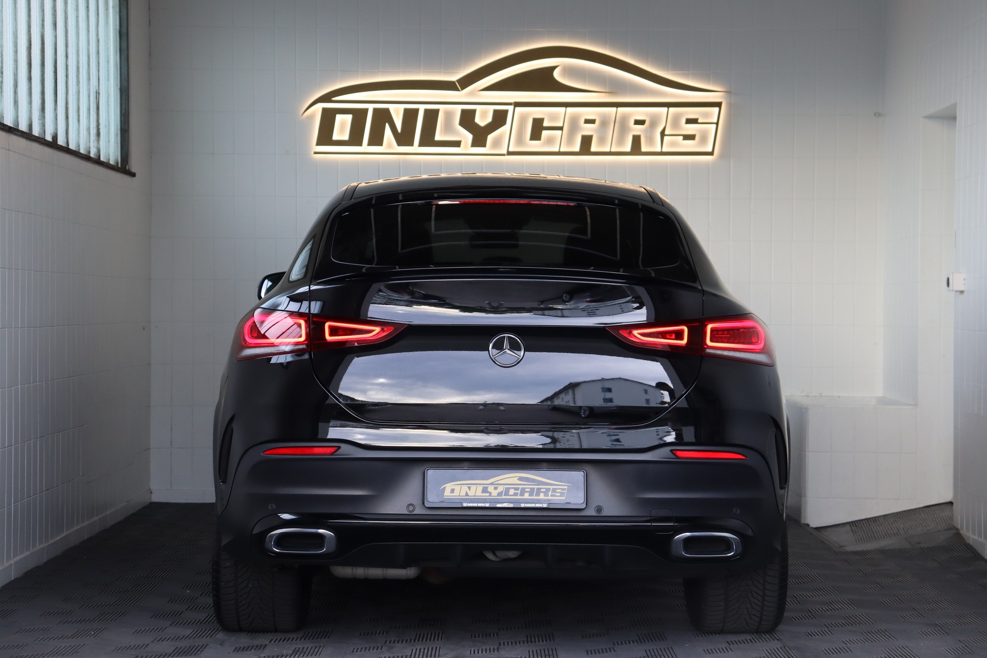MERCEDES-BENZ GLE Coupé 400 d 4Matic 9G-Tronic-image-9