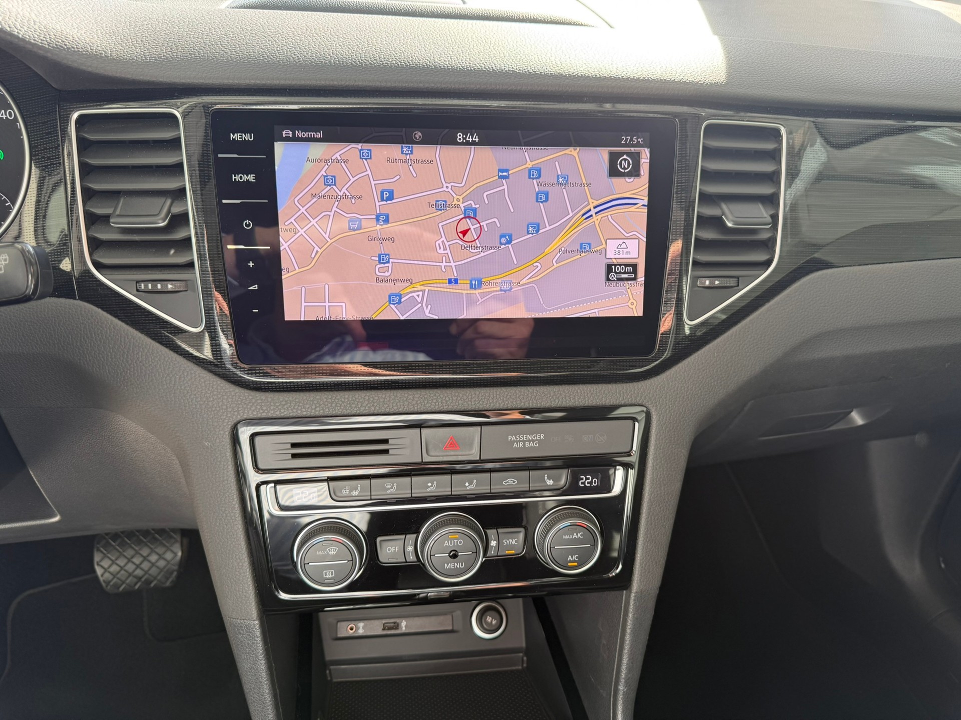 VW Golf Sportsvan 1.5 TSI EVO Highline DSG-image-11