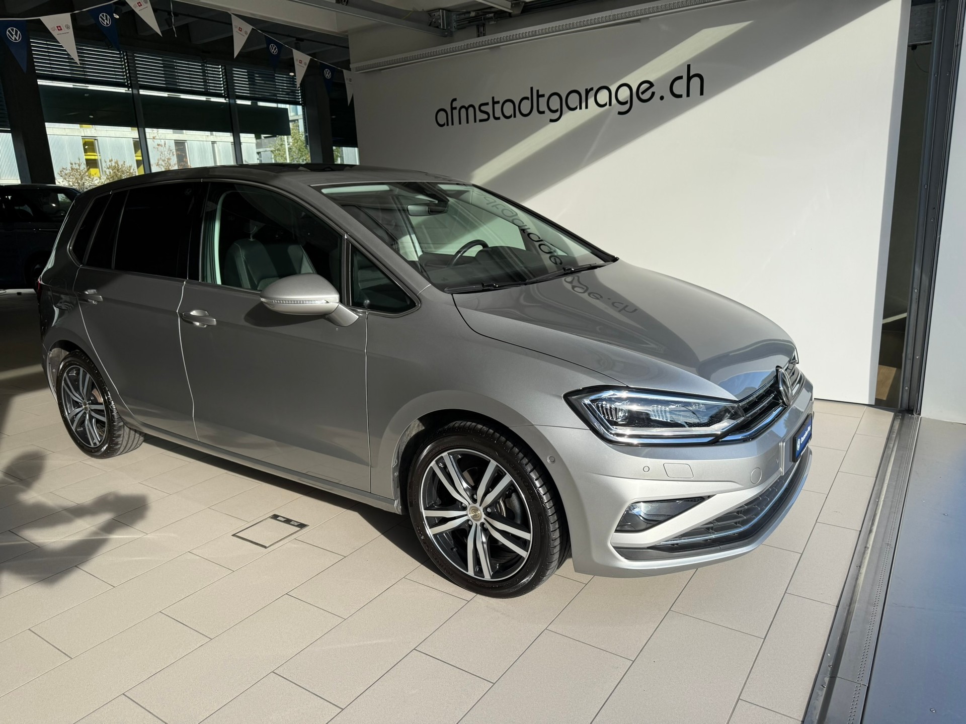 VW Golf Sportsvan 1.5 TSI EVO Highline DSG-image-0