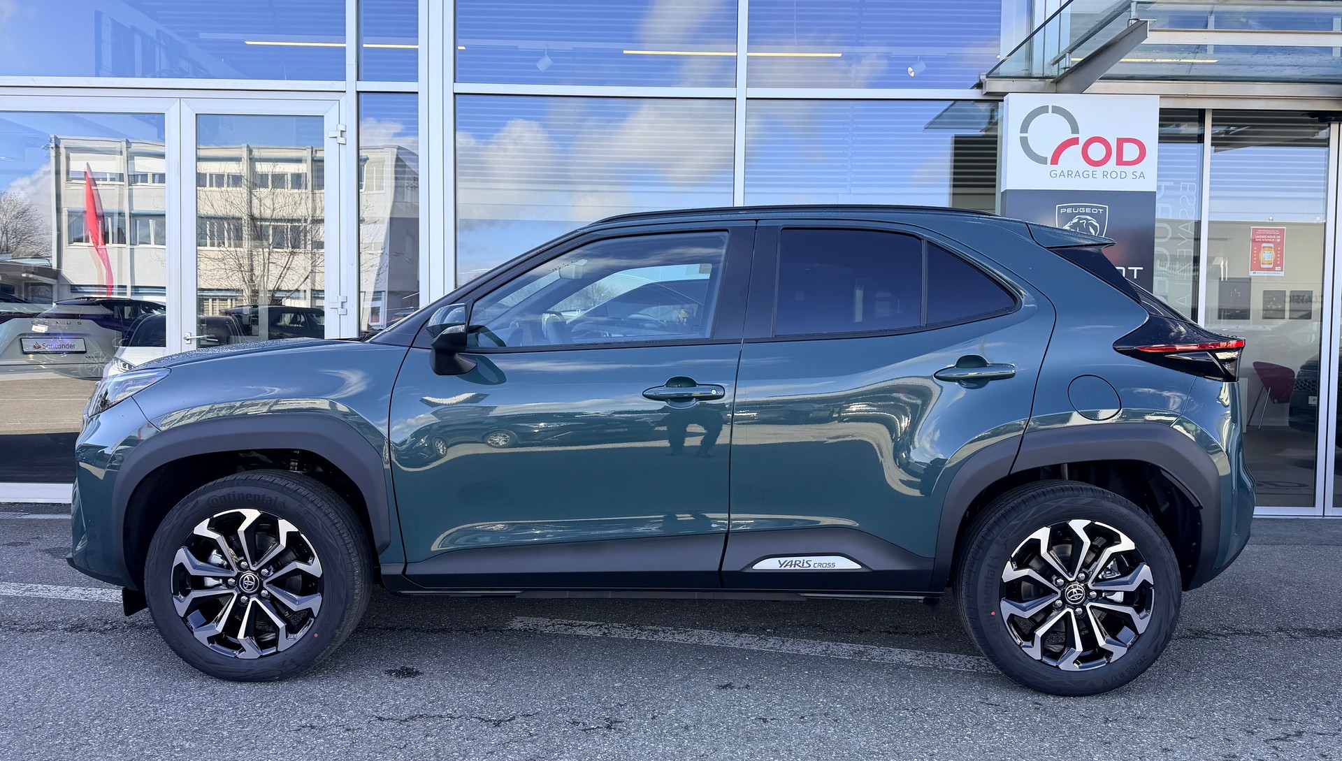 TOYOTA Yaris Cross 1.5 Trend AWDi e-CVT-image-4