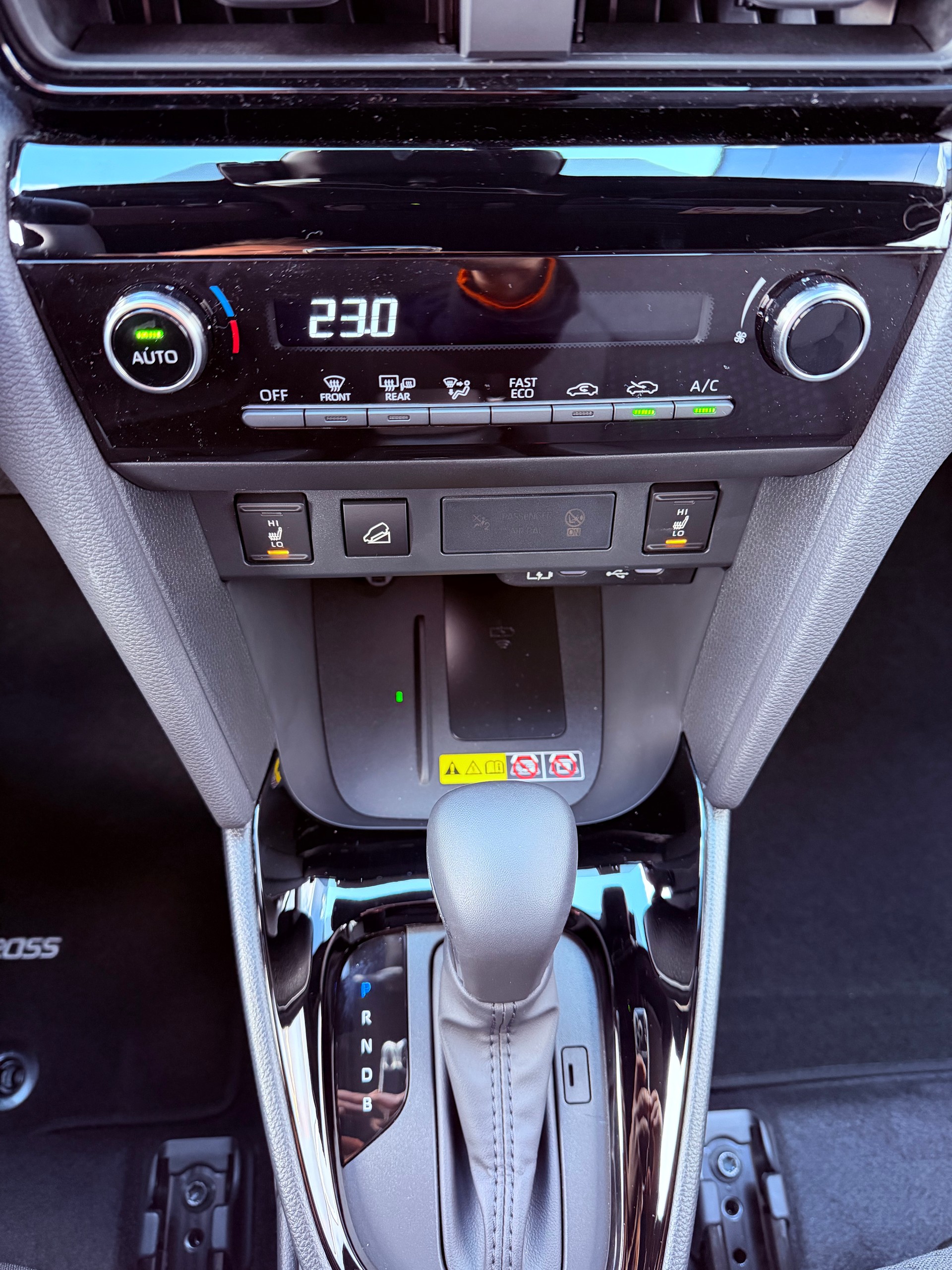 TOYOTA Yaris Cross 1.5 Trend AWDi e-CVT-image-24