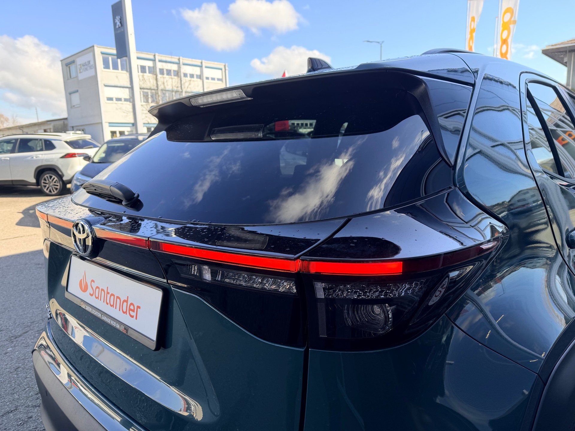 TOYOTA Yaris Cross 1.5 Trend AWDi e-CVT-image-7