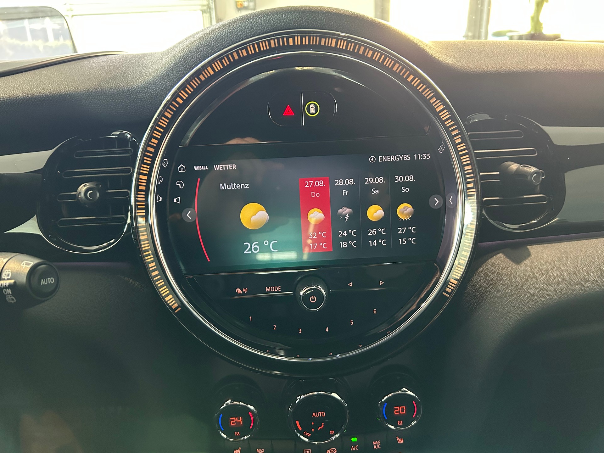 MINI Cooper John Cooper Works Steptronic-image-19