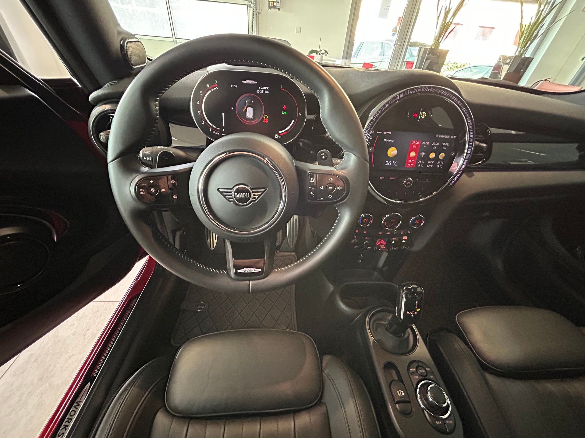 MINI Cooper John Cooper Works Steptronic-image-26