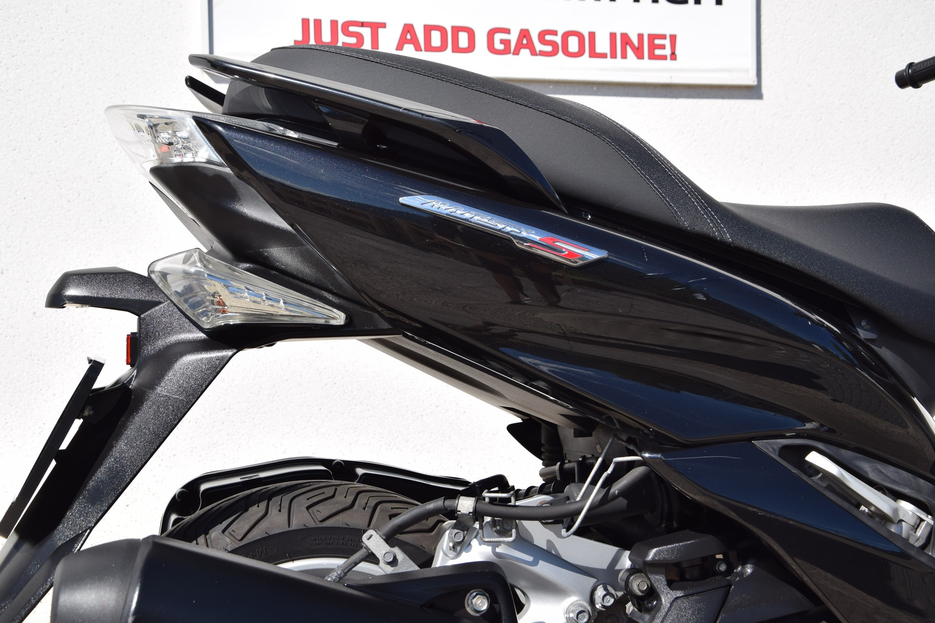 YAMAHA Majesty XC 125 R-image-9