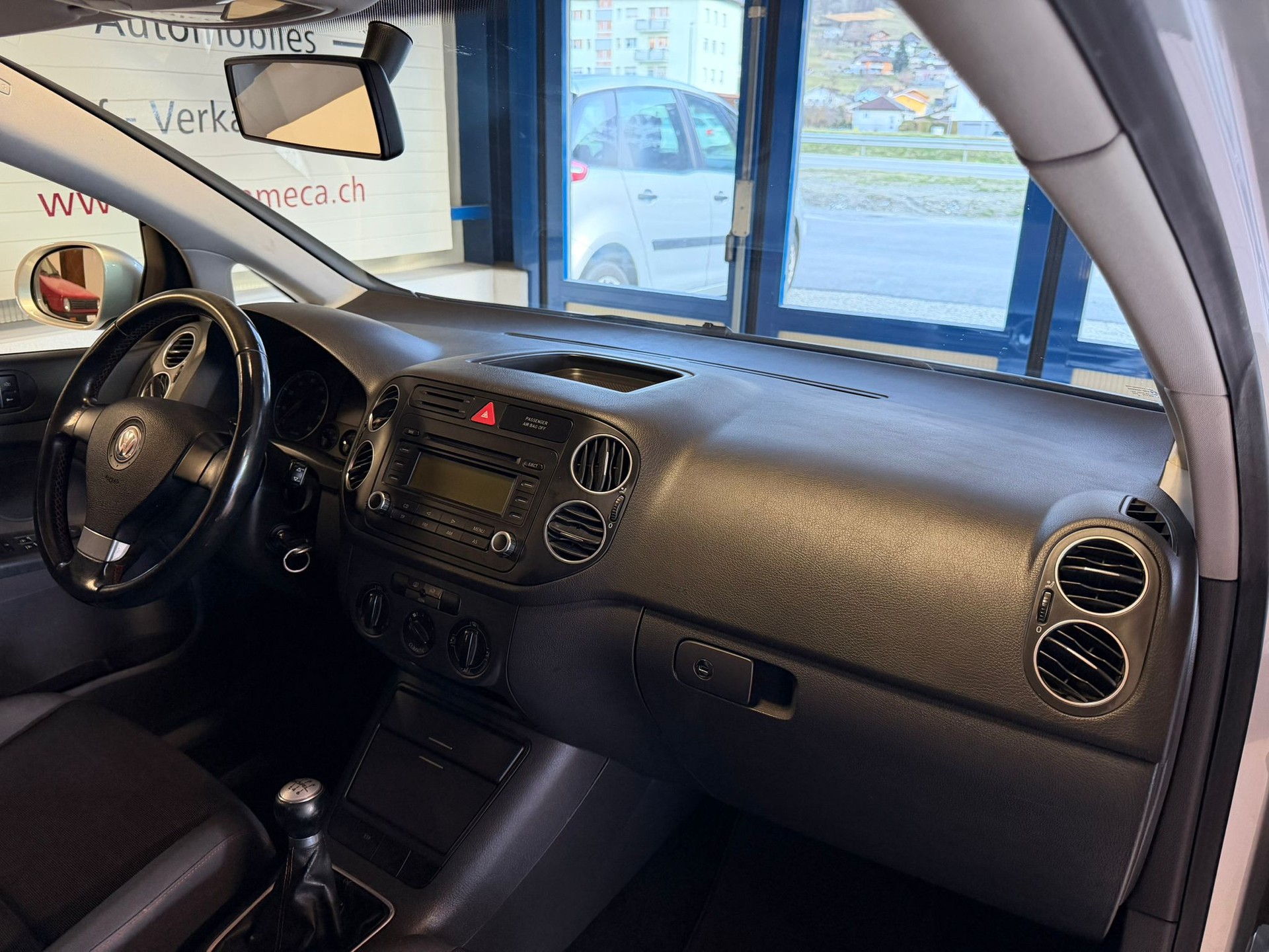 VW Golf Plus 1.6 FSI Goal-image-12