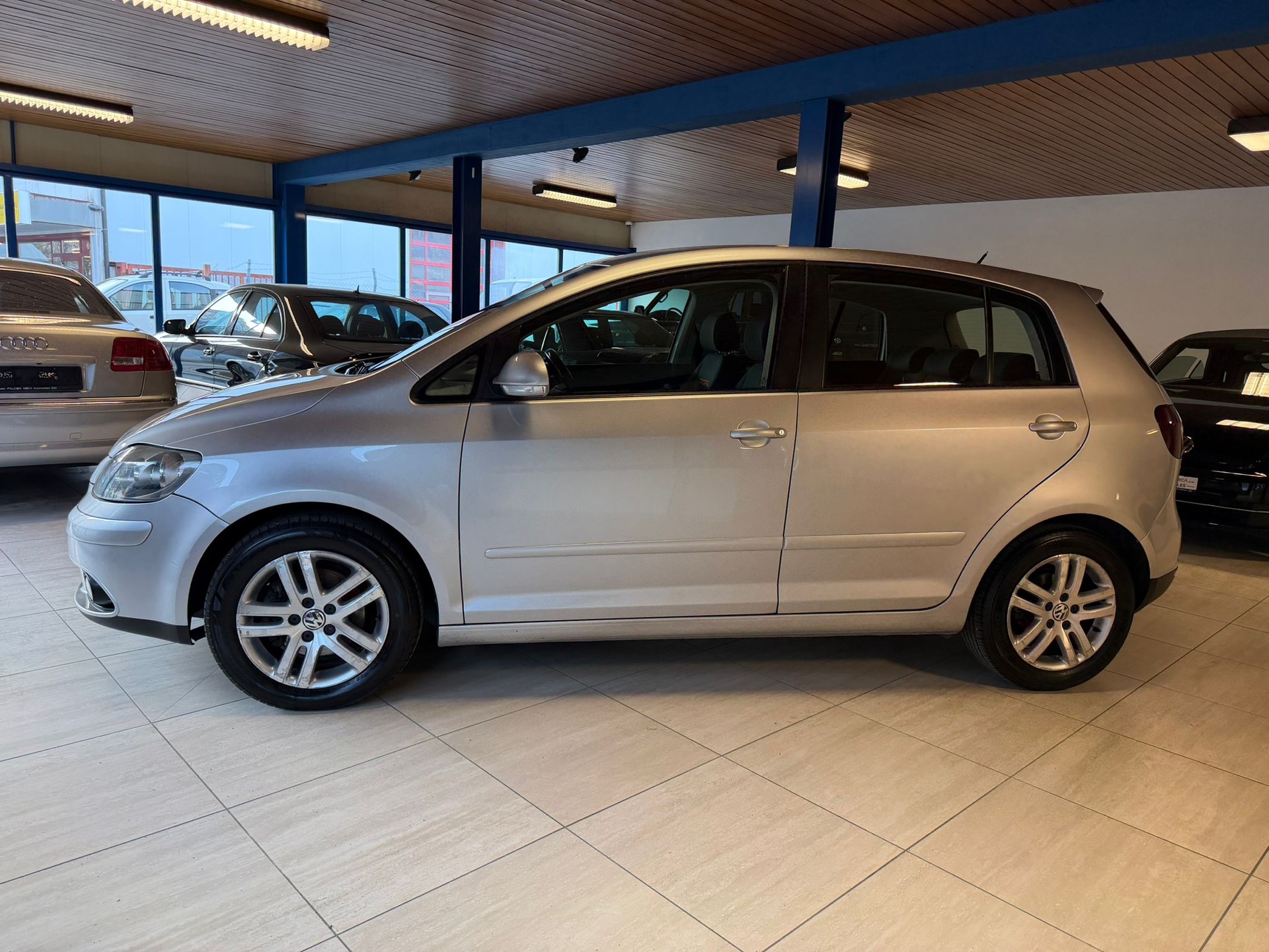 VW Golf Plus 1.6 FSI Goal-image-4