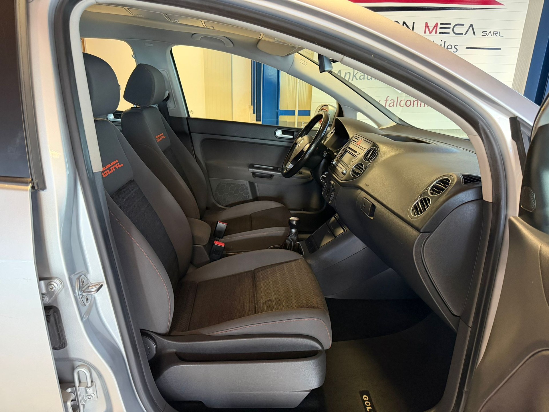 VW Golf Plus 1.6 FSI Goal-image-13