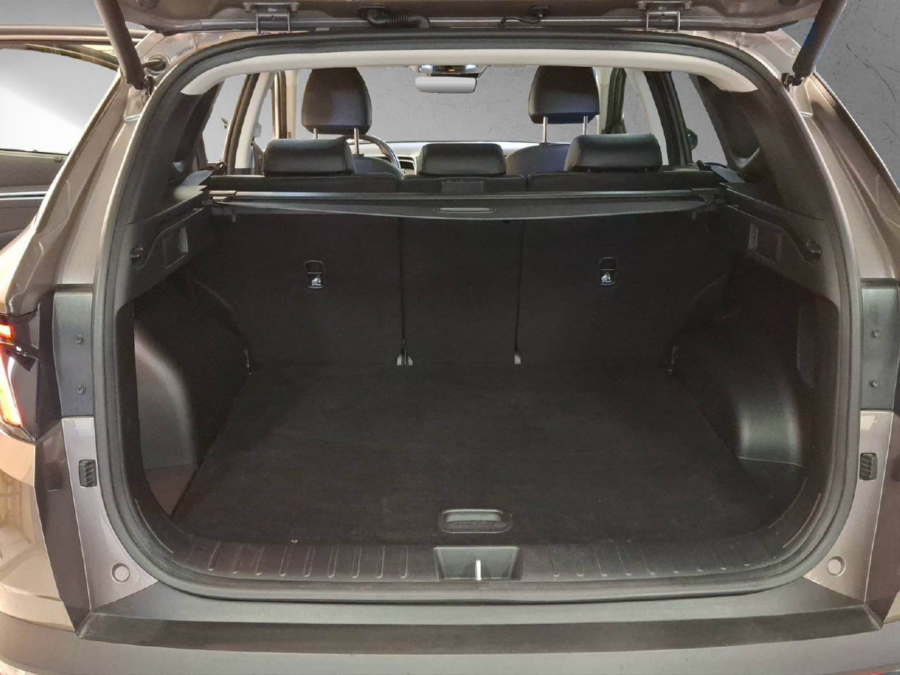 HYUNDAI Tucson 1.6 T-GDi HEV Vertex 4WD-image-14