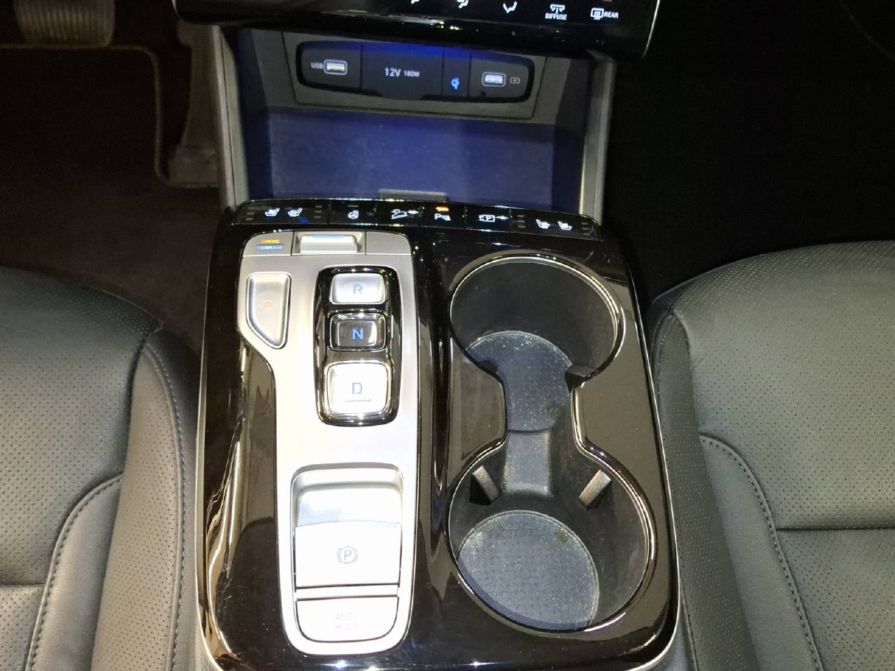 HYUNDAI Tucson 1.6 T-GDi HEV Vertex 4WD-image-9