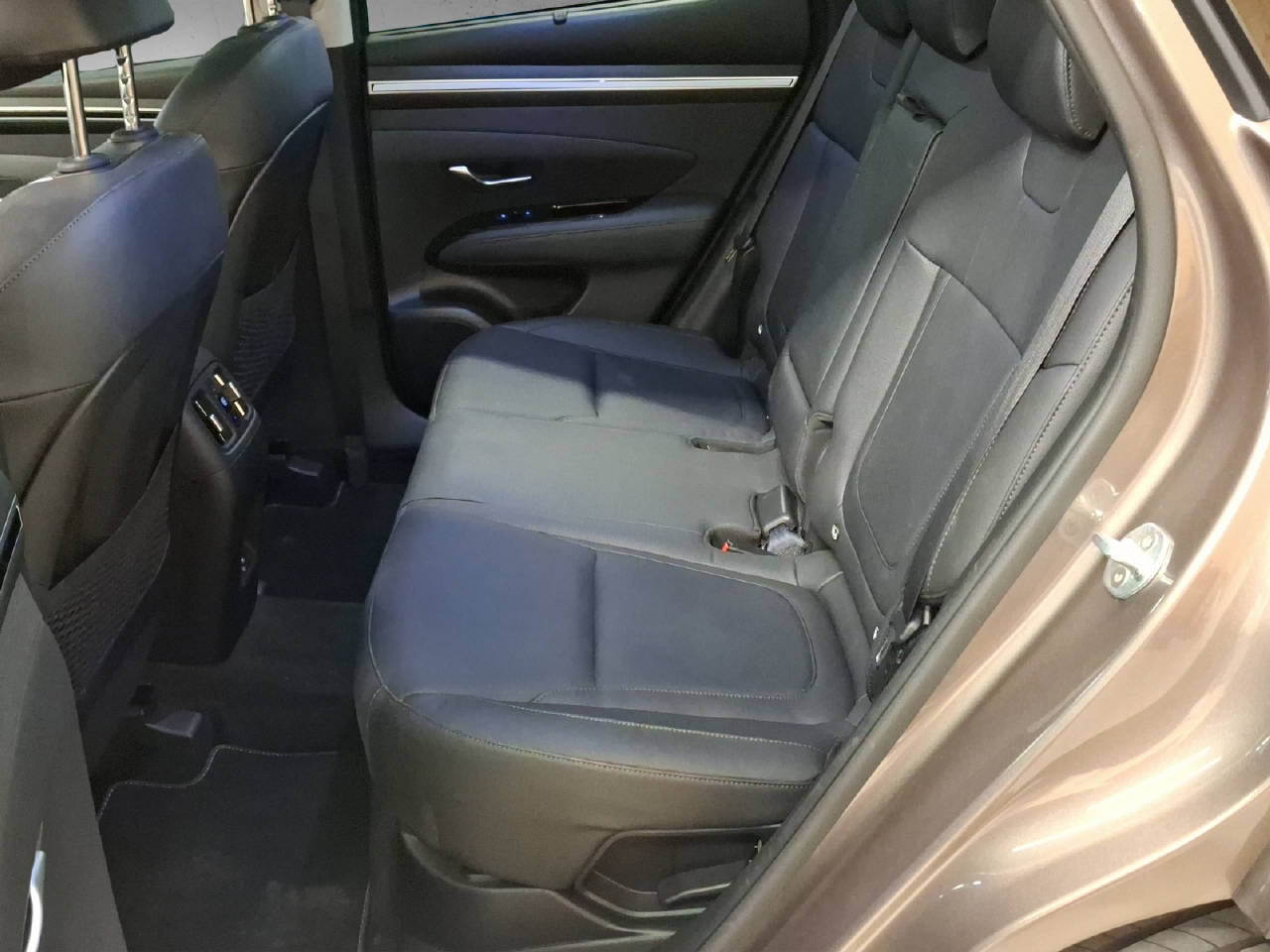 HYUNDAI Tucson 1.6 T-GDi HEV Vertex 4WD-image-11
