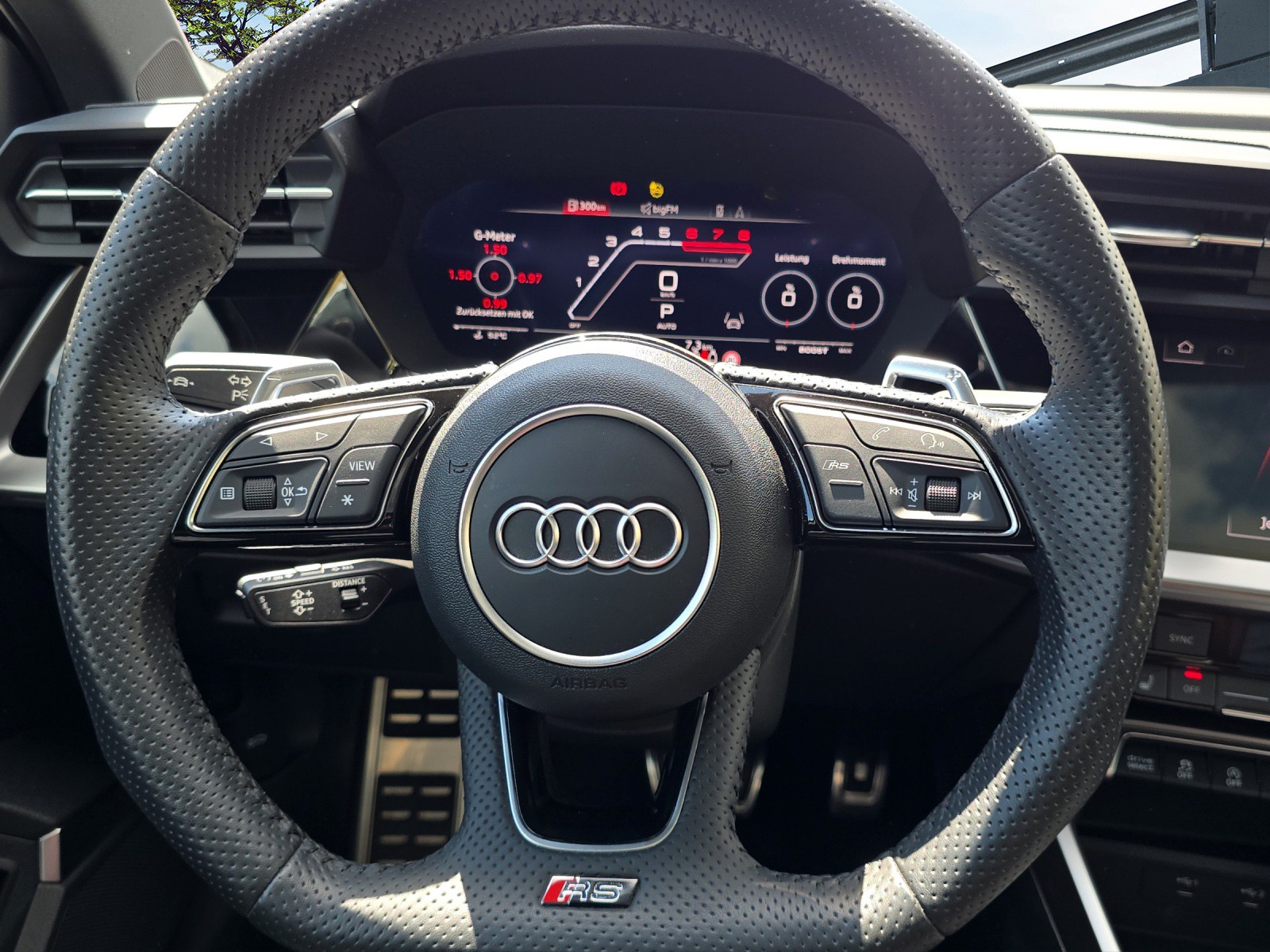 AUDI RS3 Sportback 2.5 TSI quattro S-tronic-image-10