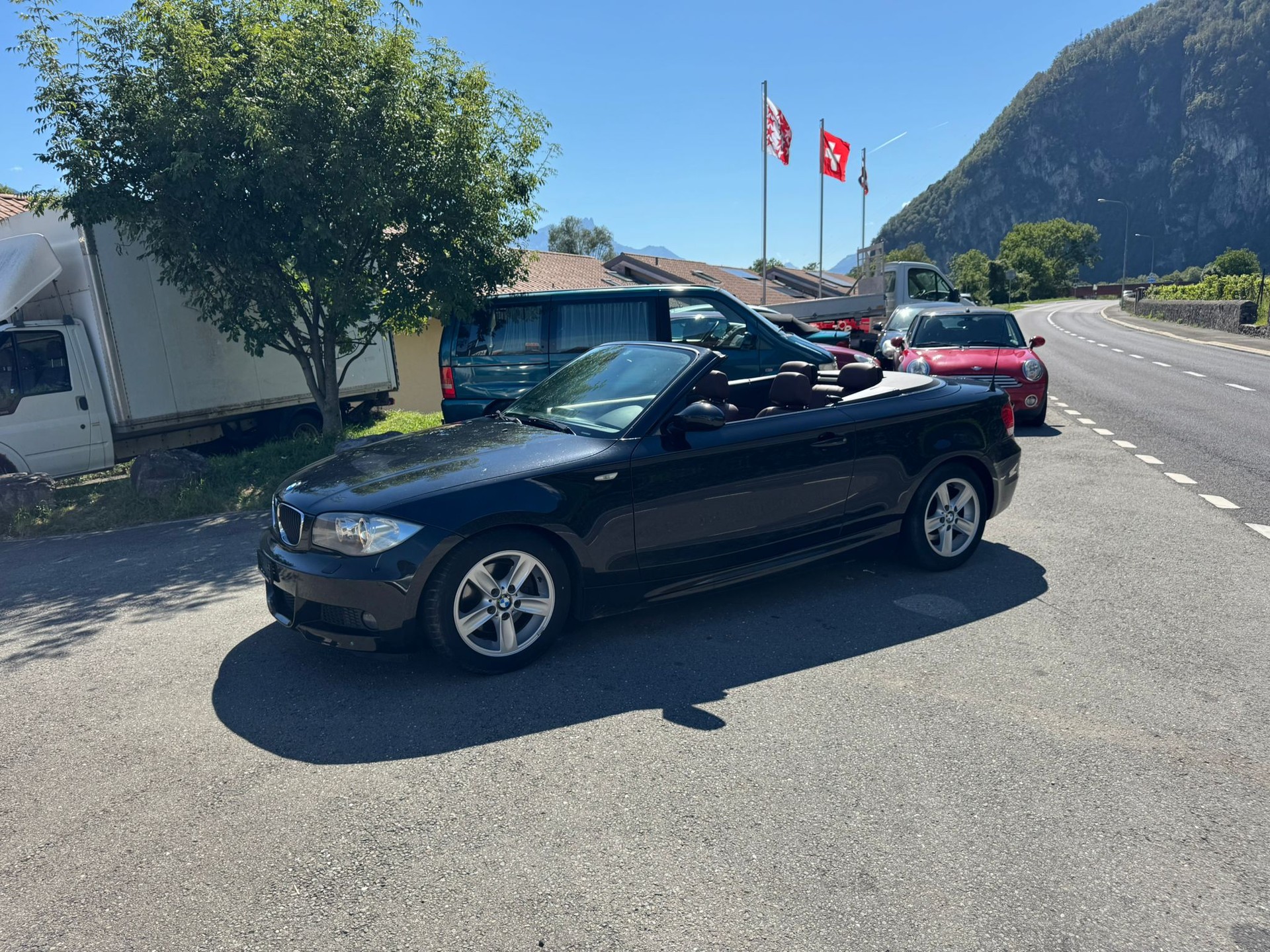 BMW 120d Cabrio M-PACK-image-12
