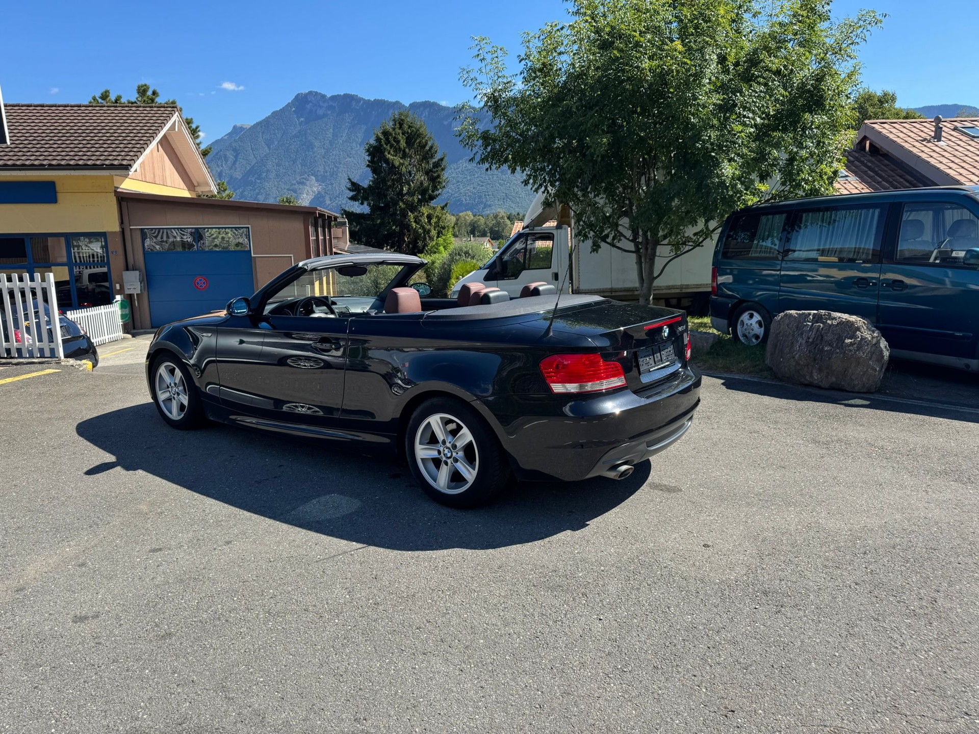 BMW 120d Cabrio M-PACK-image-6