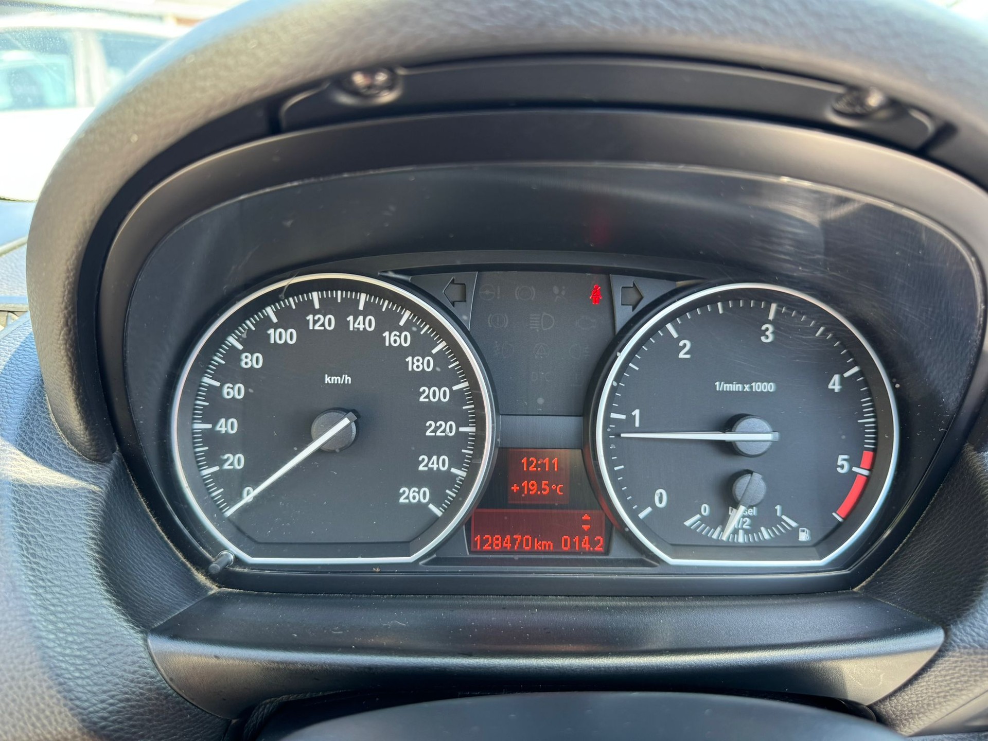 BMW 120d Cabrio M-PACK-image-5