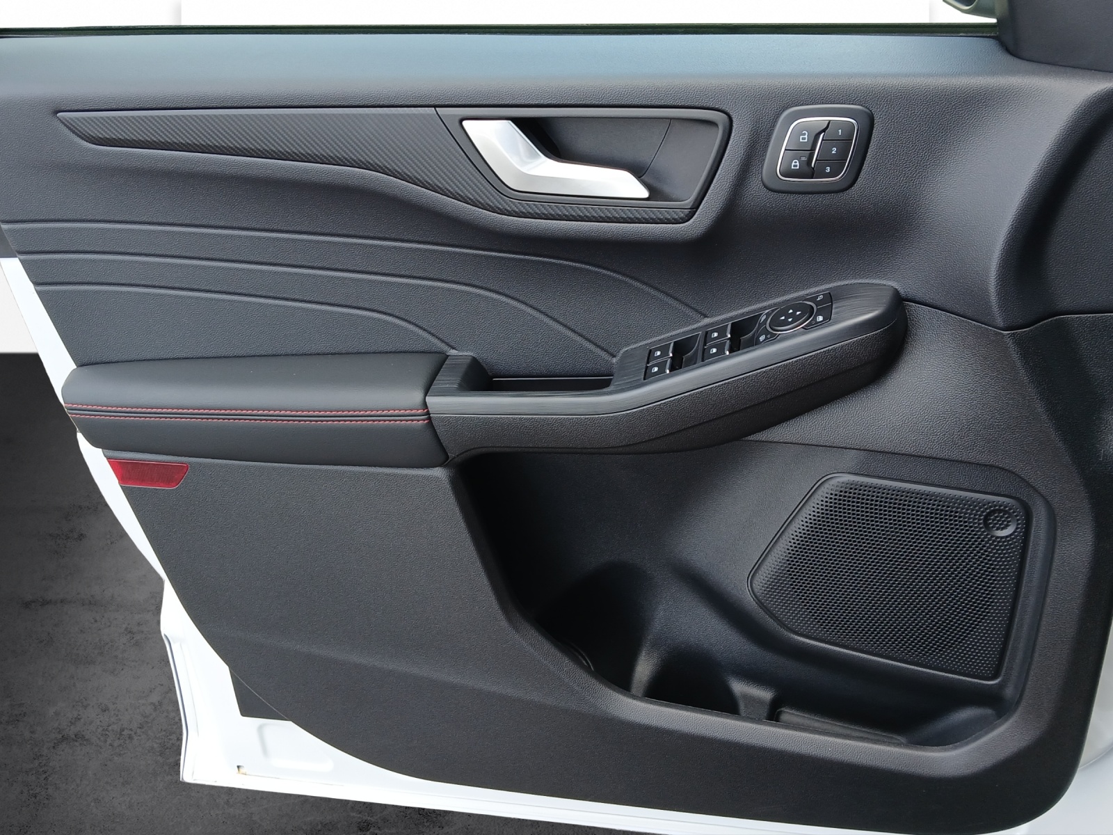 FORD Kuga 2.5 Hybrid ST-Line X 4x4-image-11