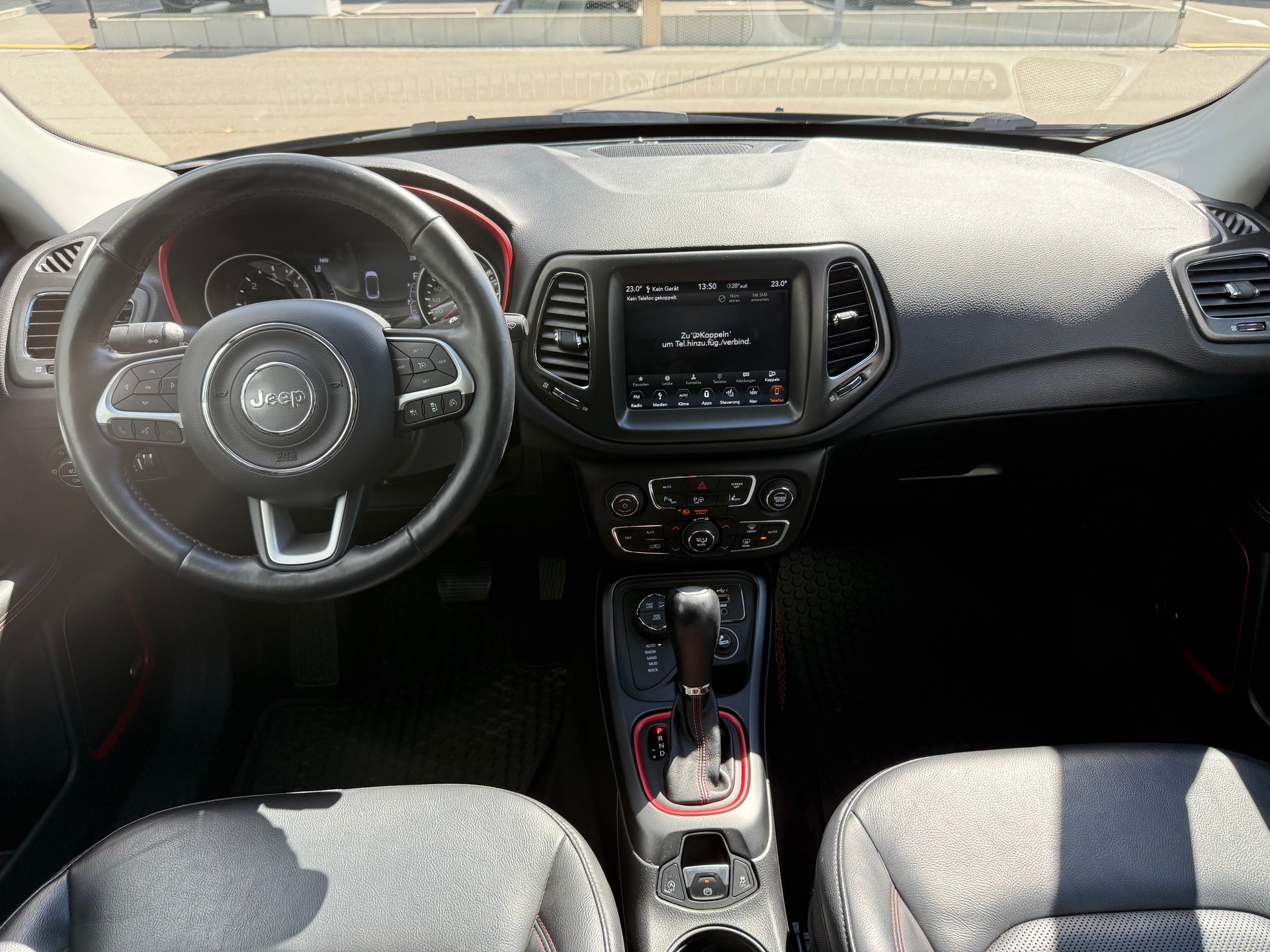 JEEP Compass 2.0CRD Trailhawk AWD 9ATX-image-9