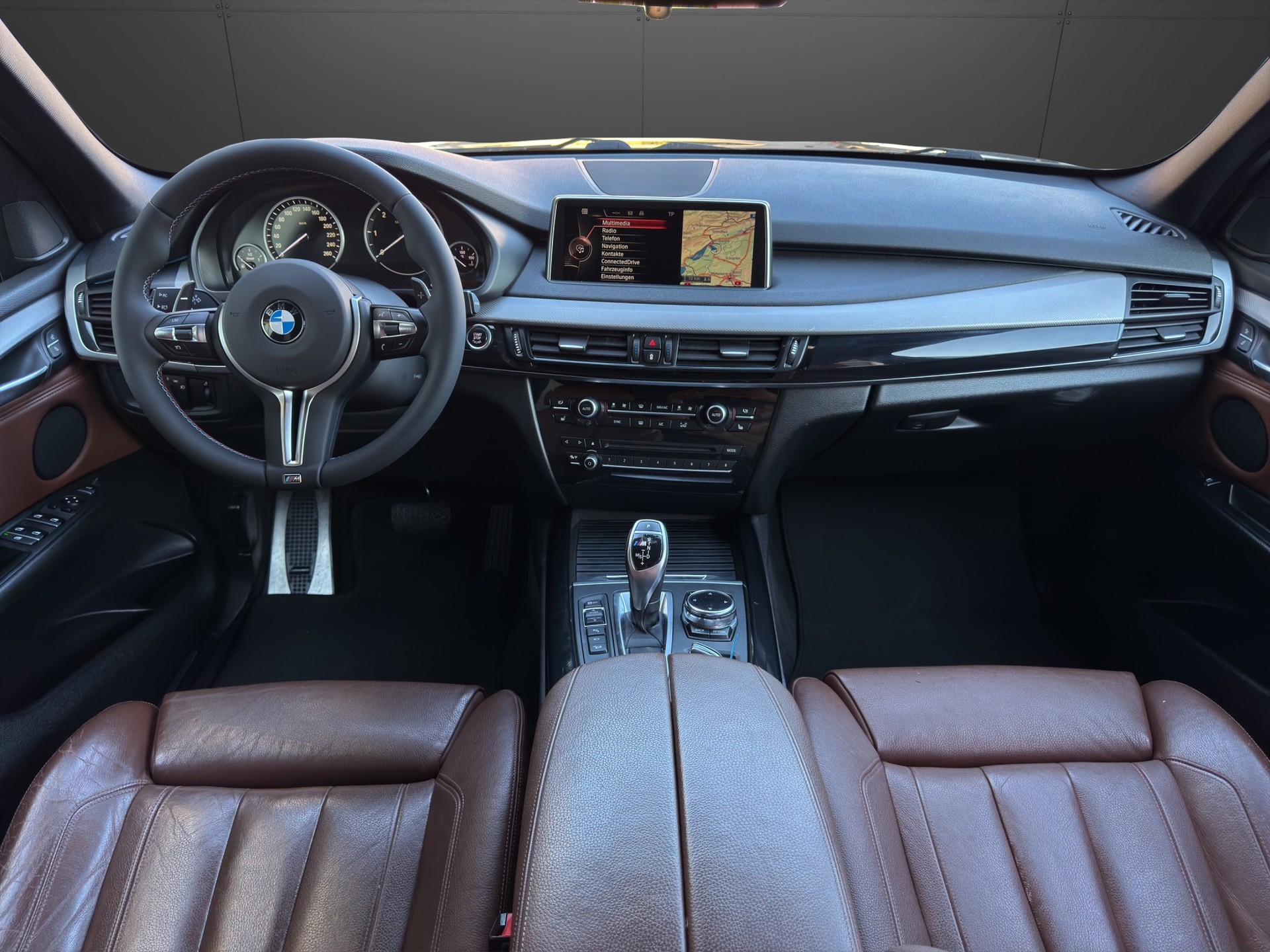 BMW X5 xDrive M50d Steptronic-image-19