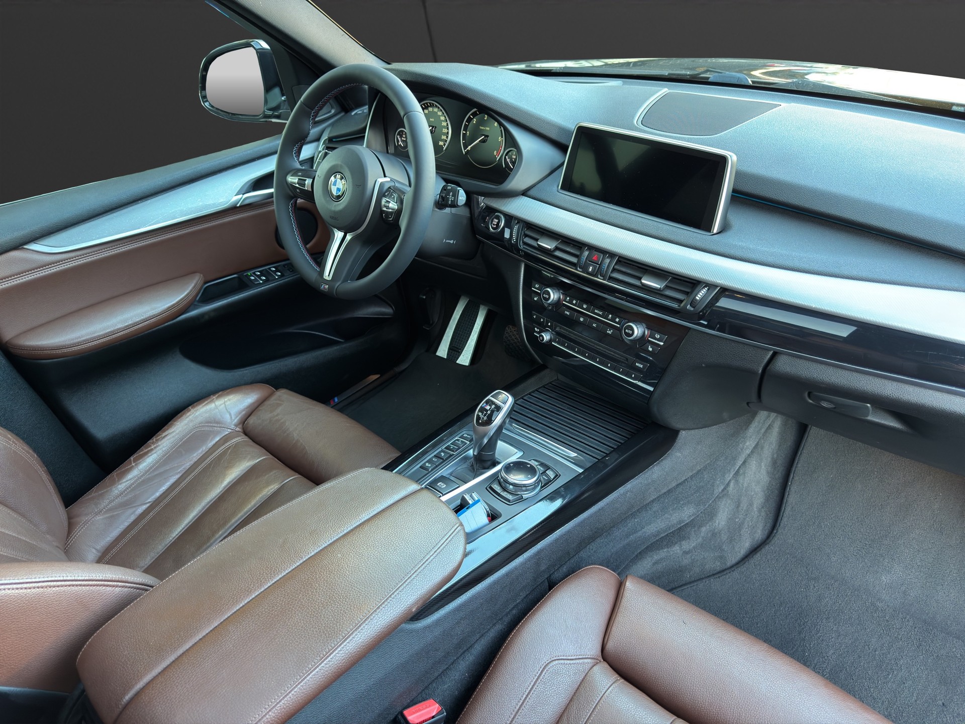 BMW X5 xDrive M50d Steptronic-image-17