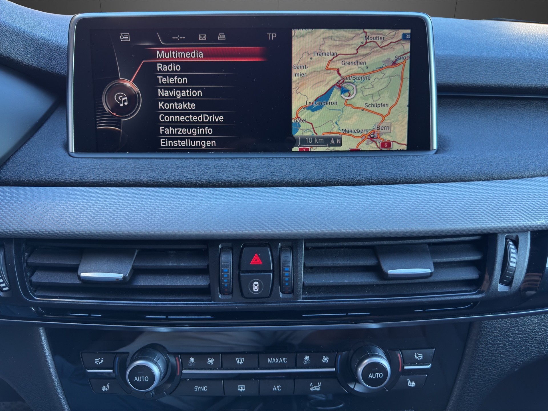 BMW X5 xDrive M50d Steptronic-image-13