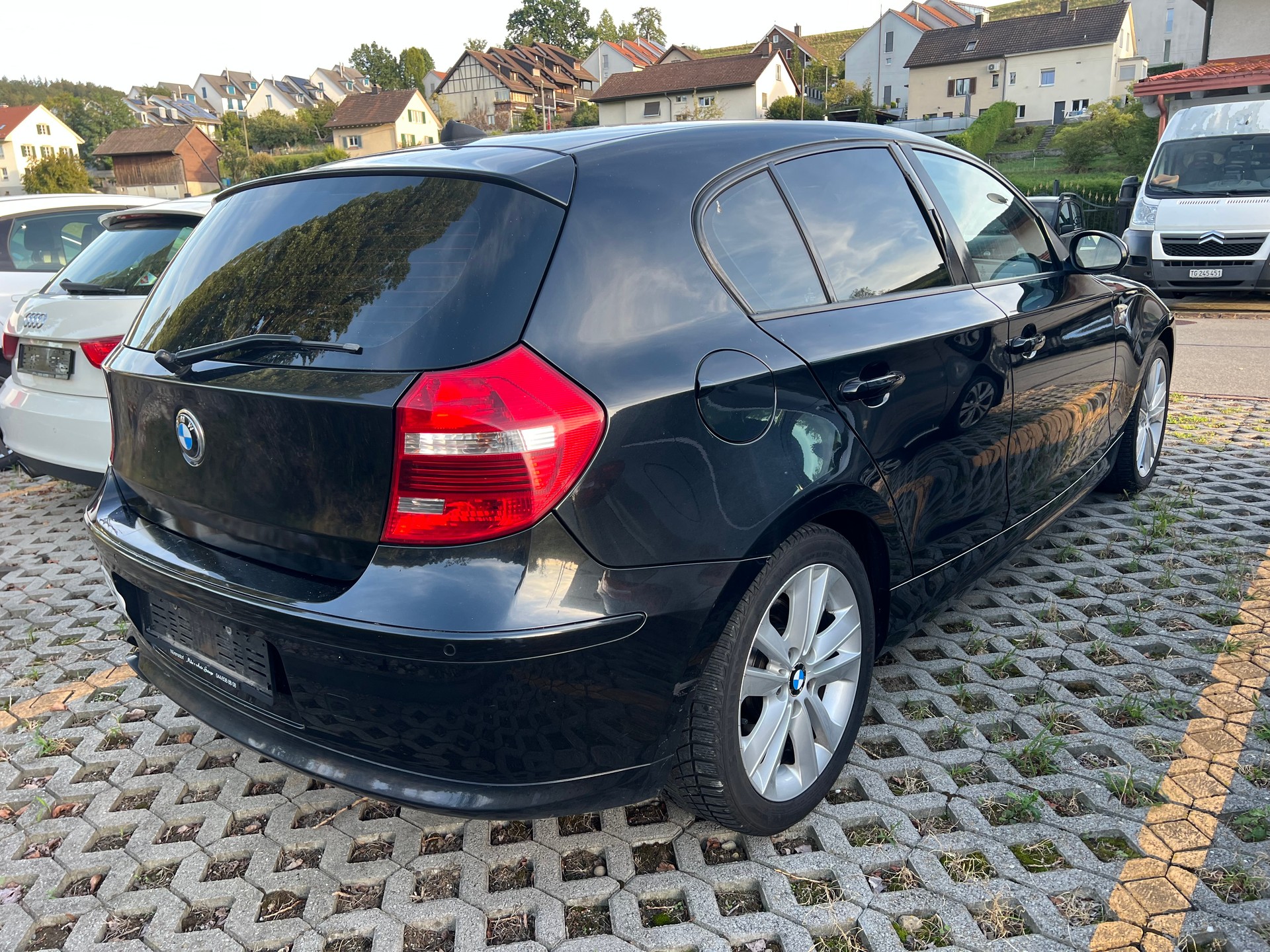BMW 123d-image-4