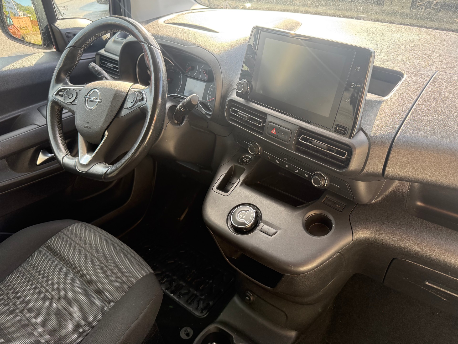 OPEL Combo Life XL 1.2 7 Plätze Elegance-image-9