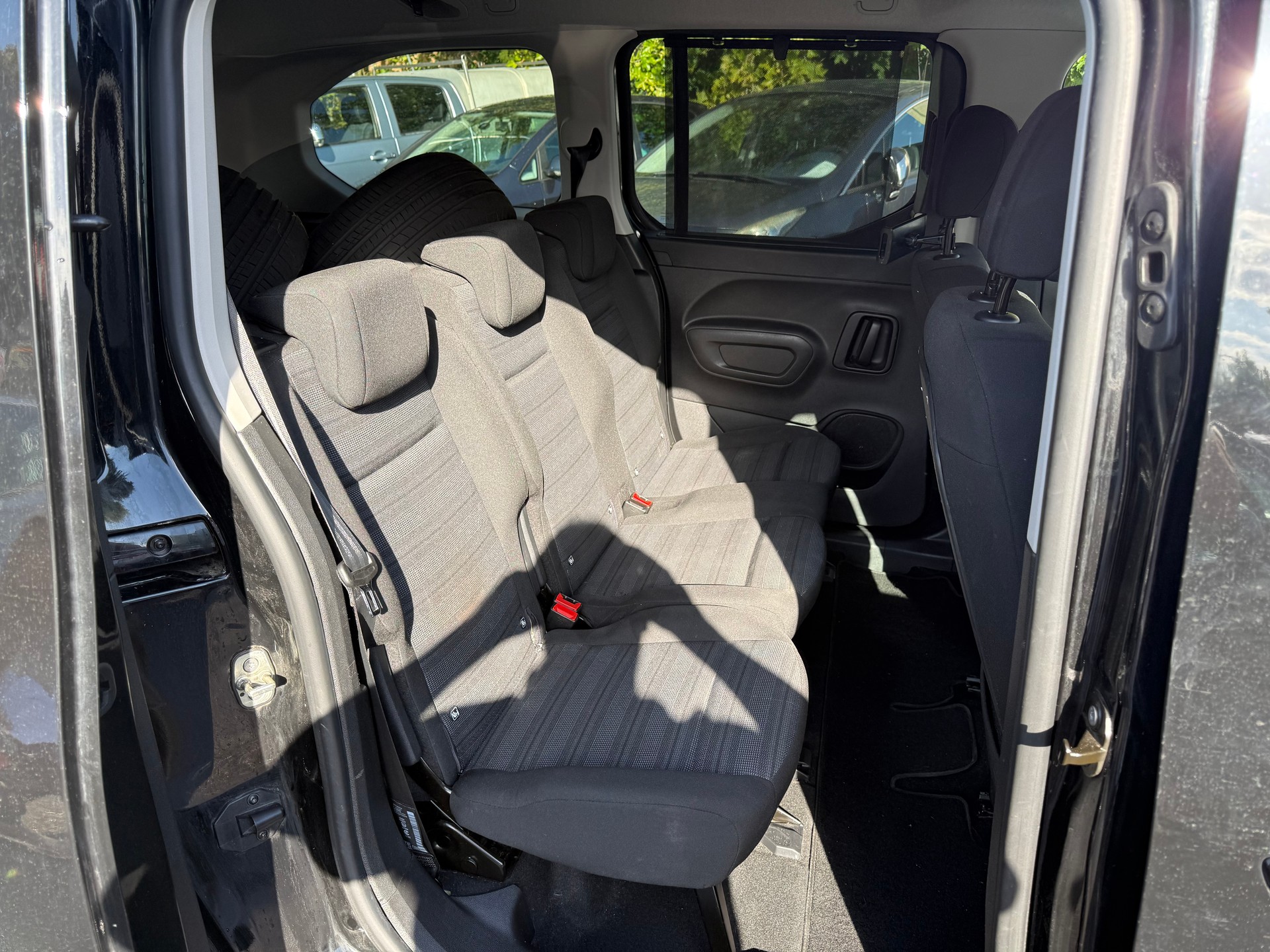 OPEL Combo Life XL 1.2 7 Plätze Elegance-image-8