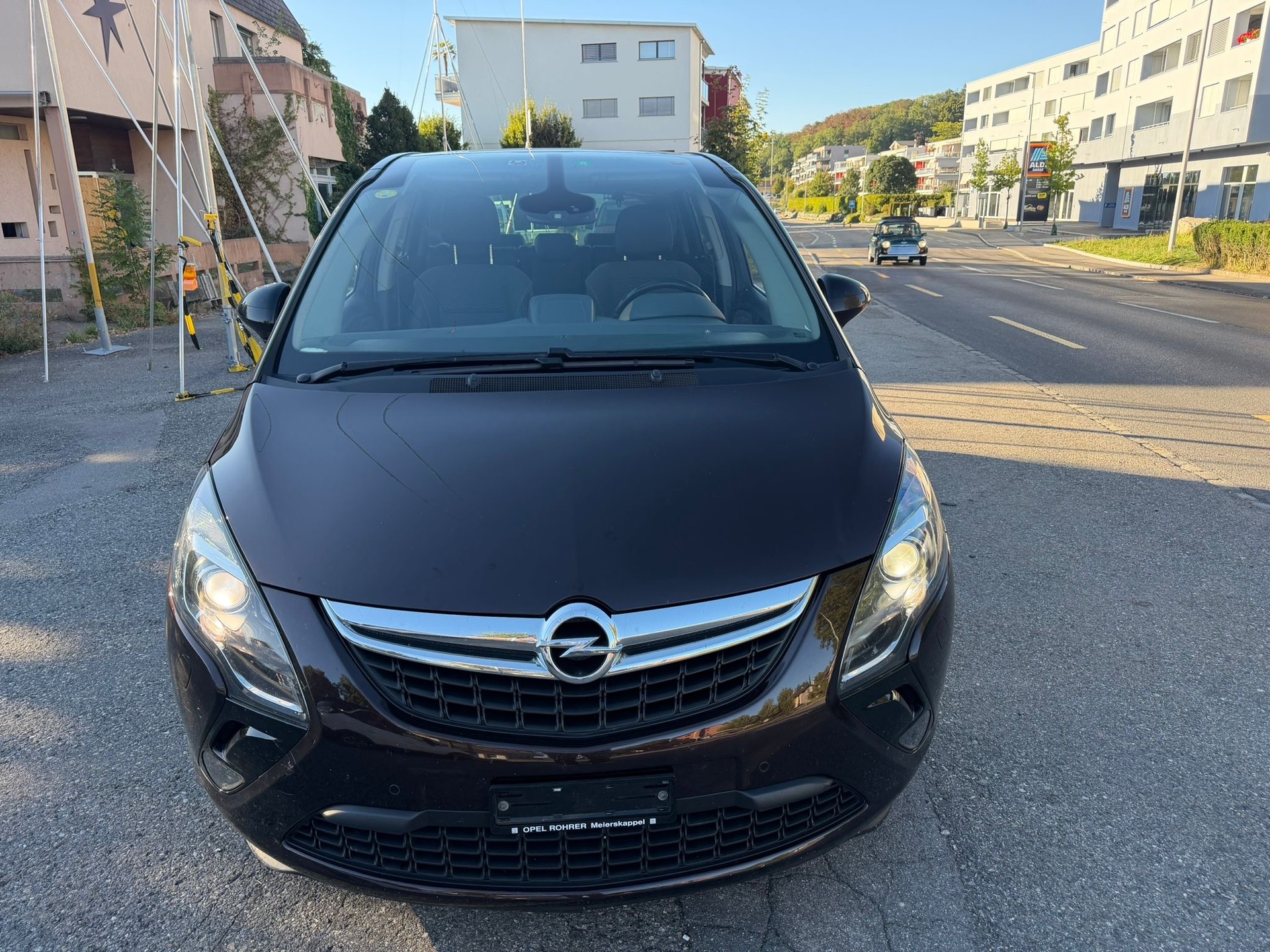 OPEL Zafira Tourer 2.0 CDTi Cosmo-image-1