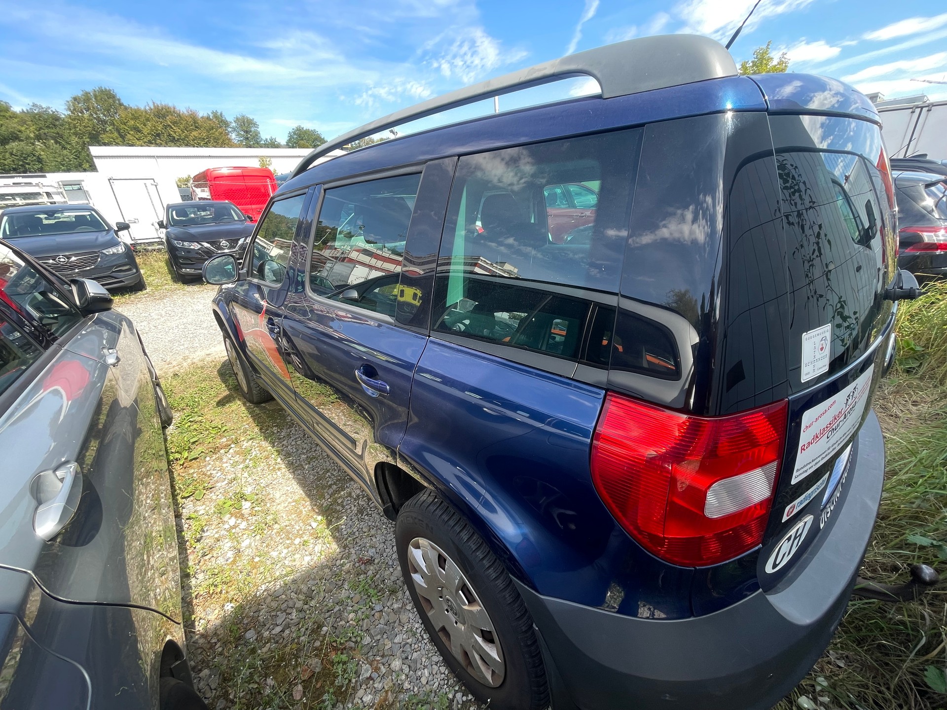 SKODA Yeti 2.0 TDI Experience 4x4 DSG-image-8