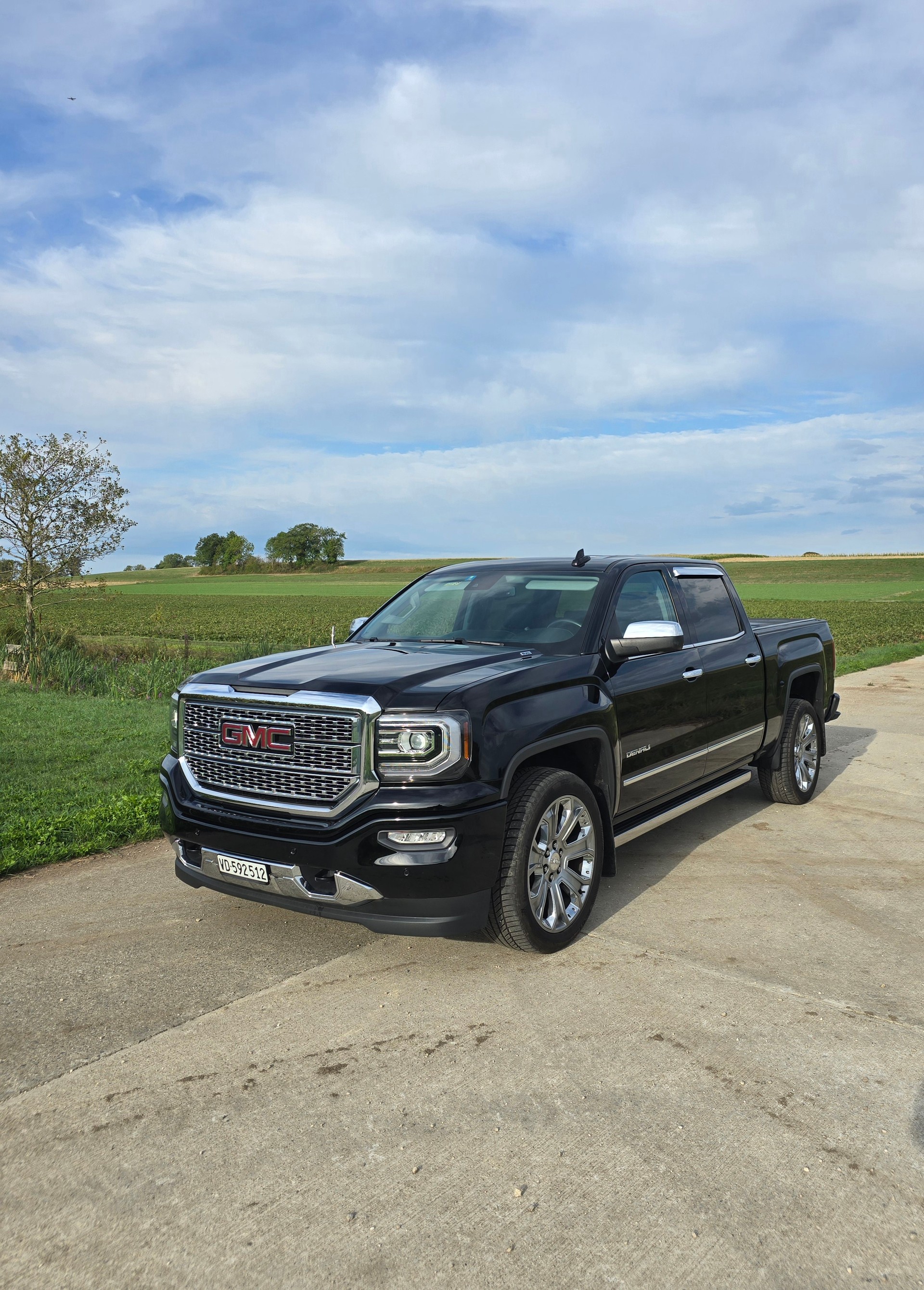 GMC Sierra denali