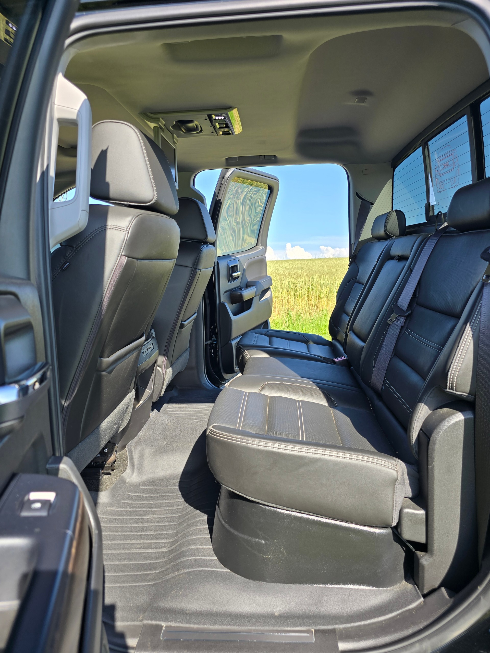 GMC Sierra denali-image-8