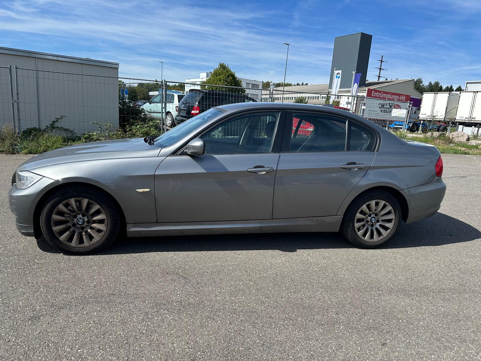 BMW 320d xDrive Steptronic-image-9