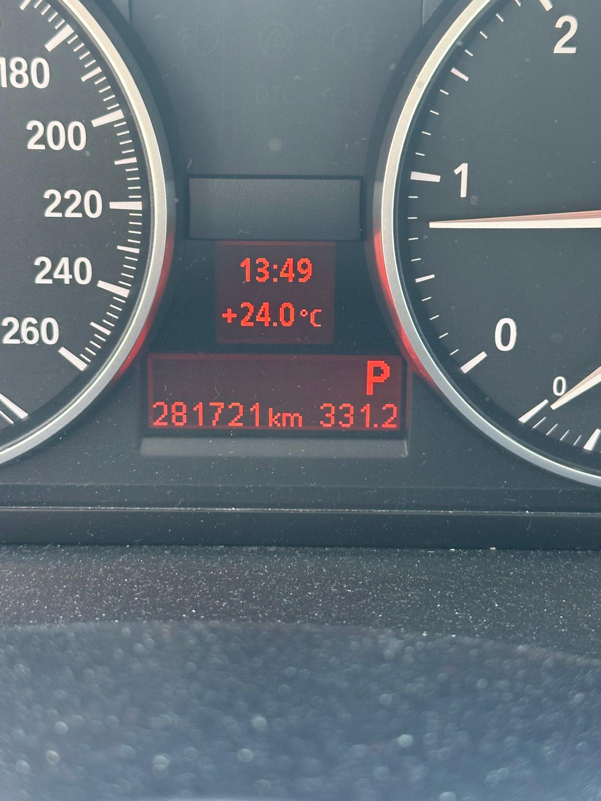 BMW 320d xDrive Steptronic-image-5