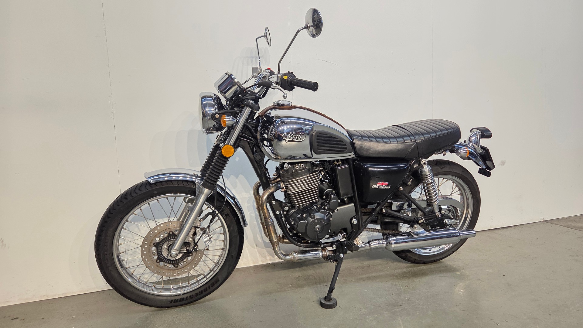 MASH 500 Five Hundred ABS-showroom-element-3