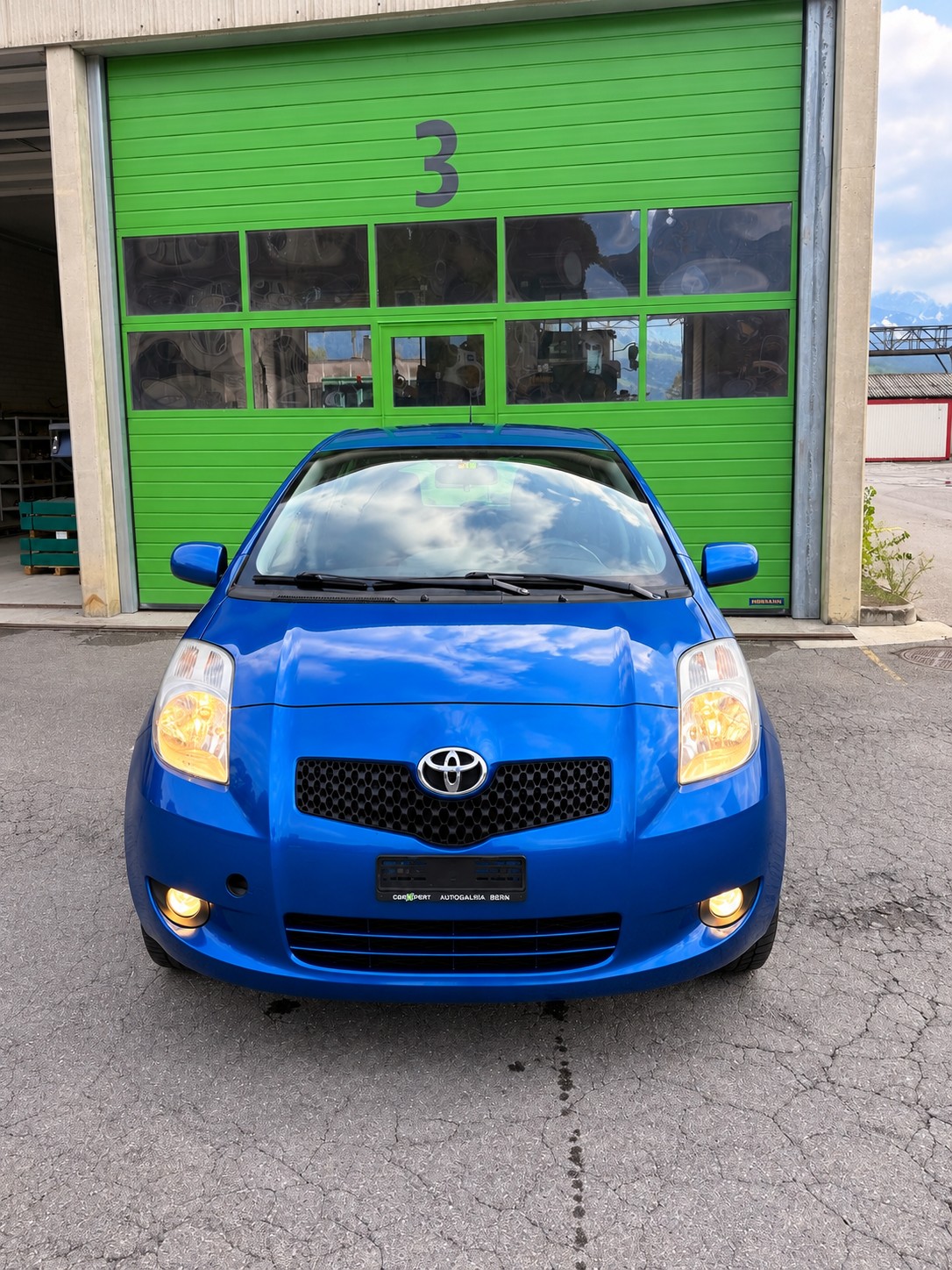 TOYOTA Yaris 1.3 Linea Luna-image-0