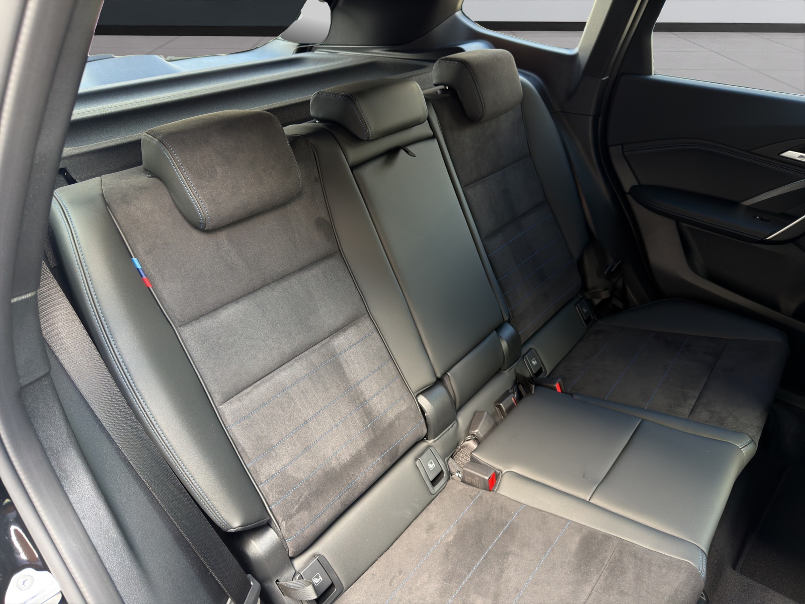 BMW X1 20d xDrive-image-14