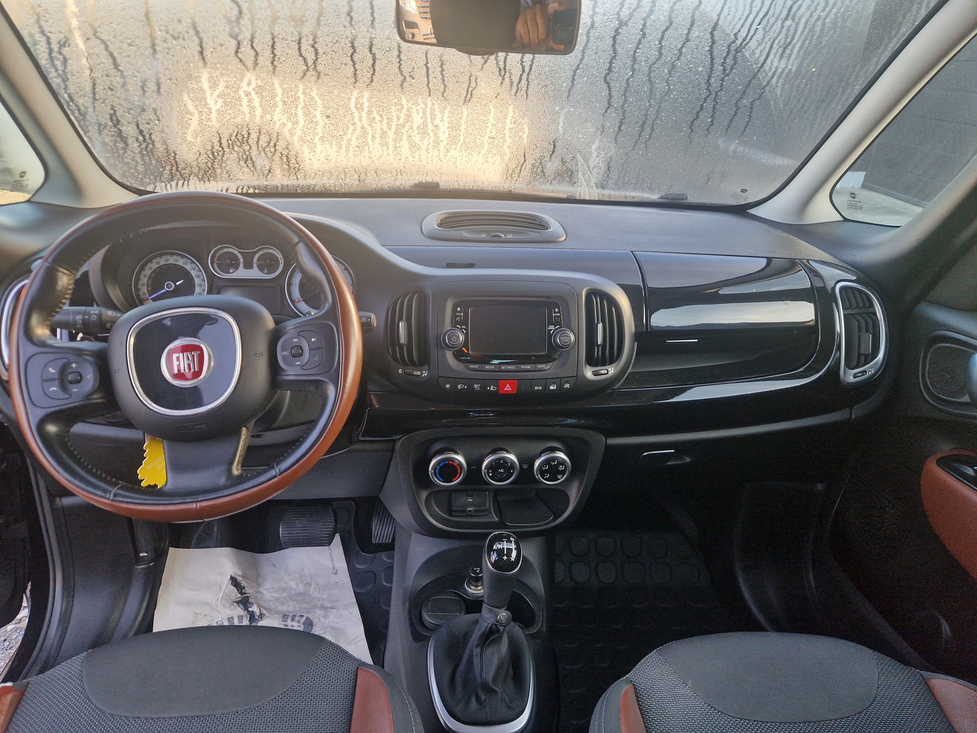 FIAT 500L 1.3 JTD Trekking Dualogic-image-6