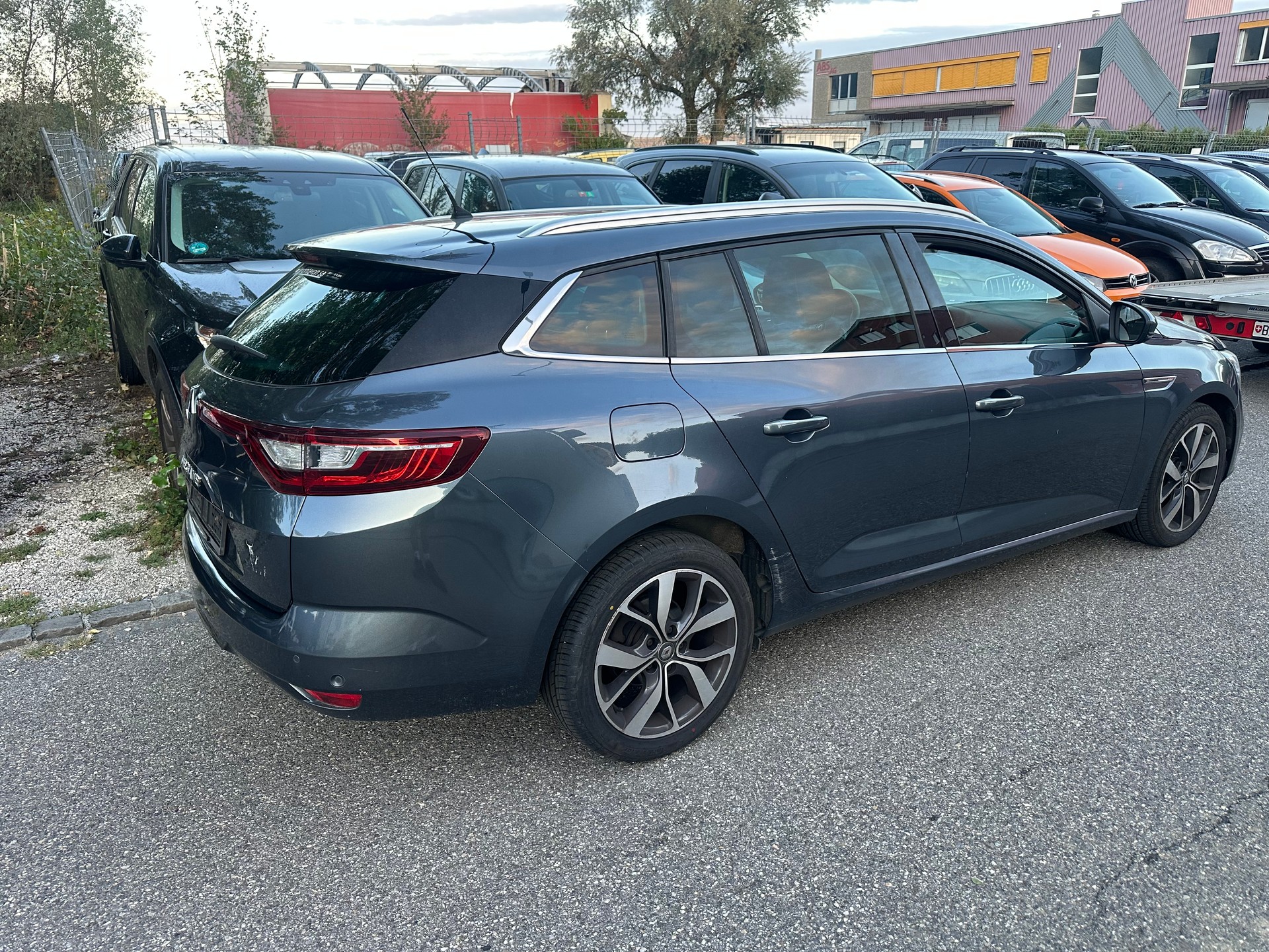 RENAULT Mégane Grandtour 1.2 16V Turbo Zen-image-3