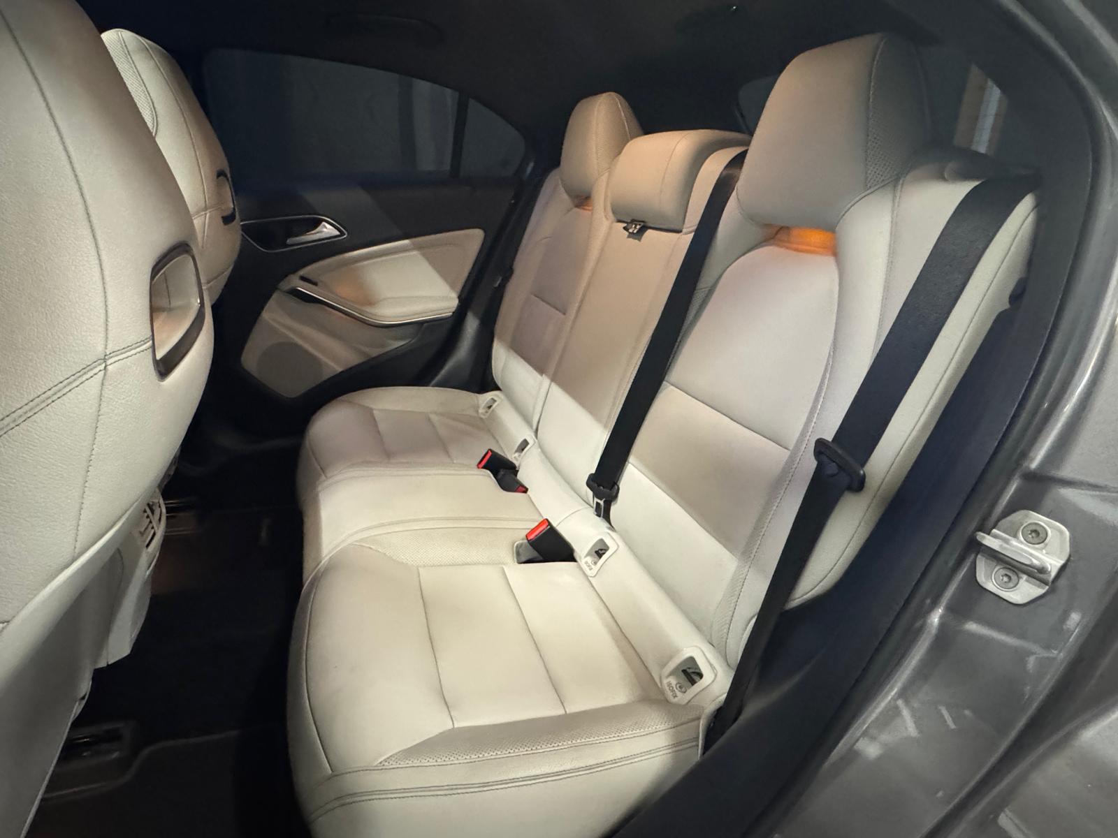 MERCEDES-BENZ A 45 AMG 4Matic Speedshift 7G-DCT-image-13
