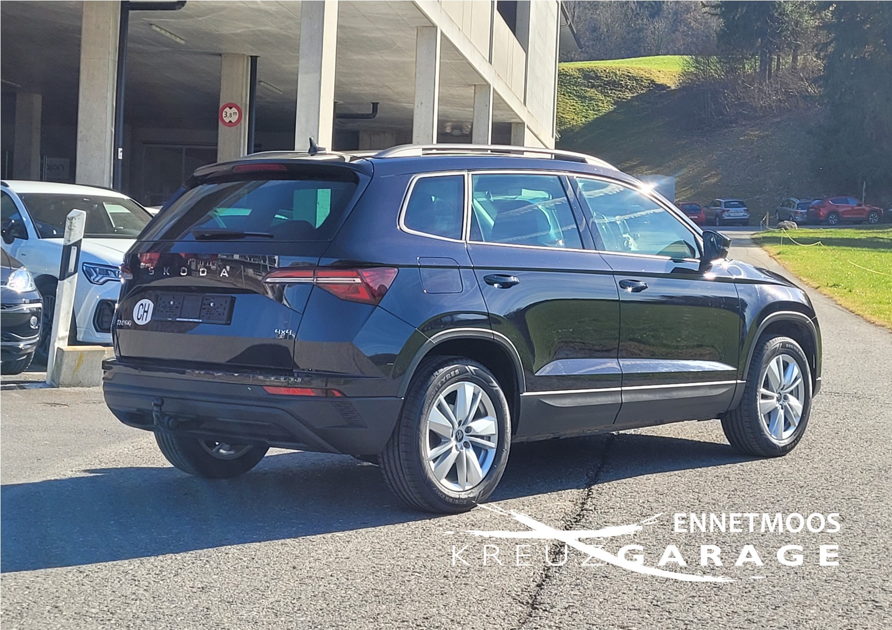 SKODA Karoq 2.0 TDI CR Selection 4x4 DSG *Anhängerkupplung+Garantie*-image-5