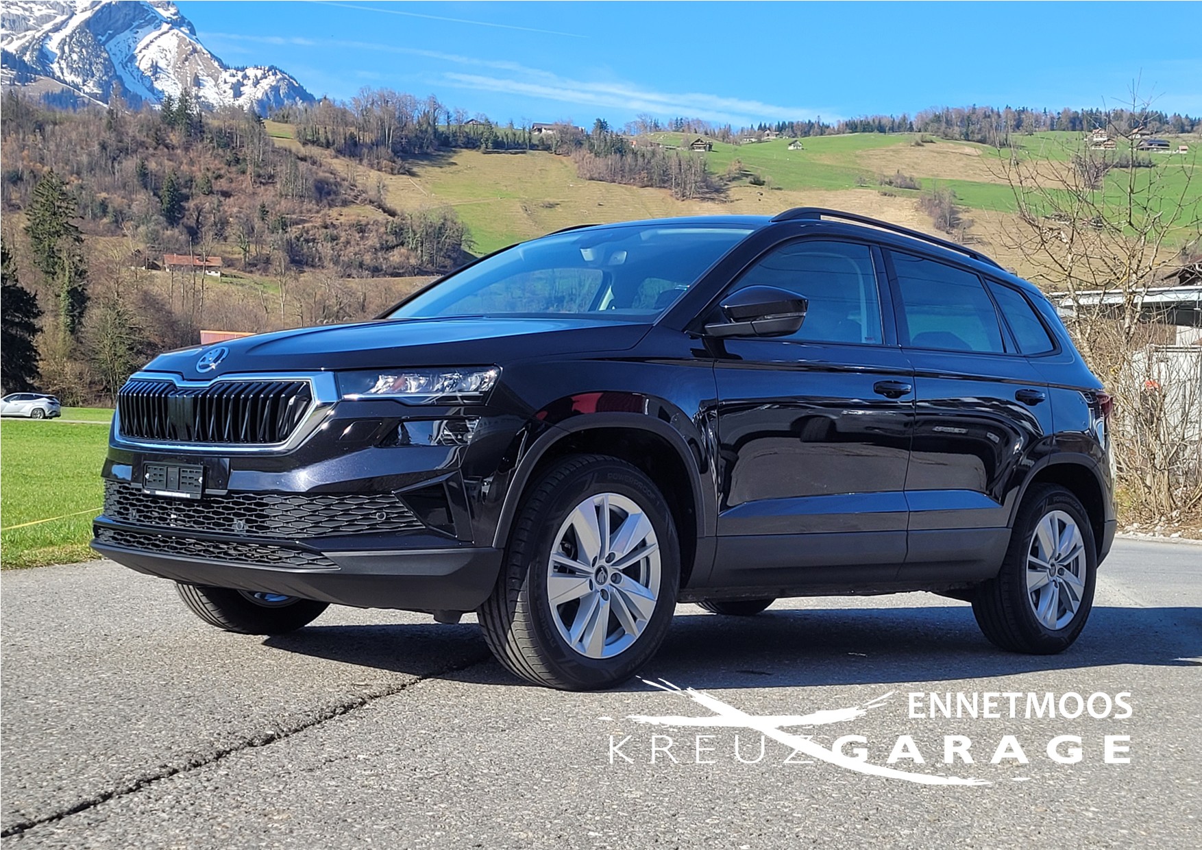 SKODA Karoq 2.0 TDI CR Selection 4x4 DSG *Anhängerkupplung+Garantie*-image-0