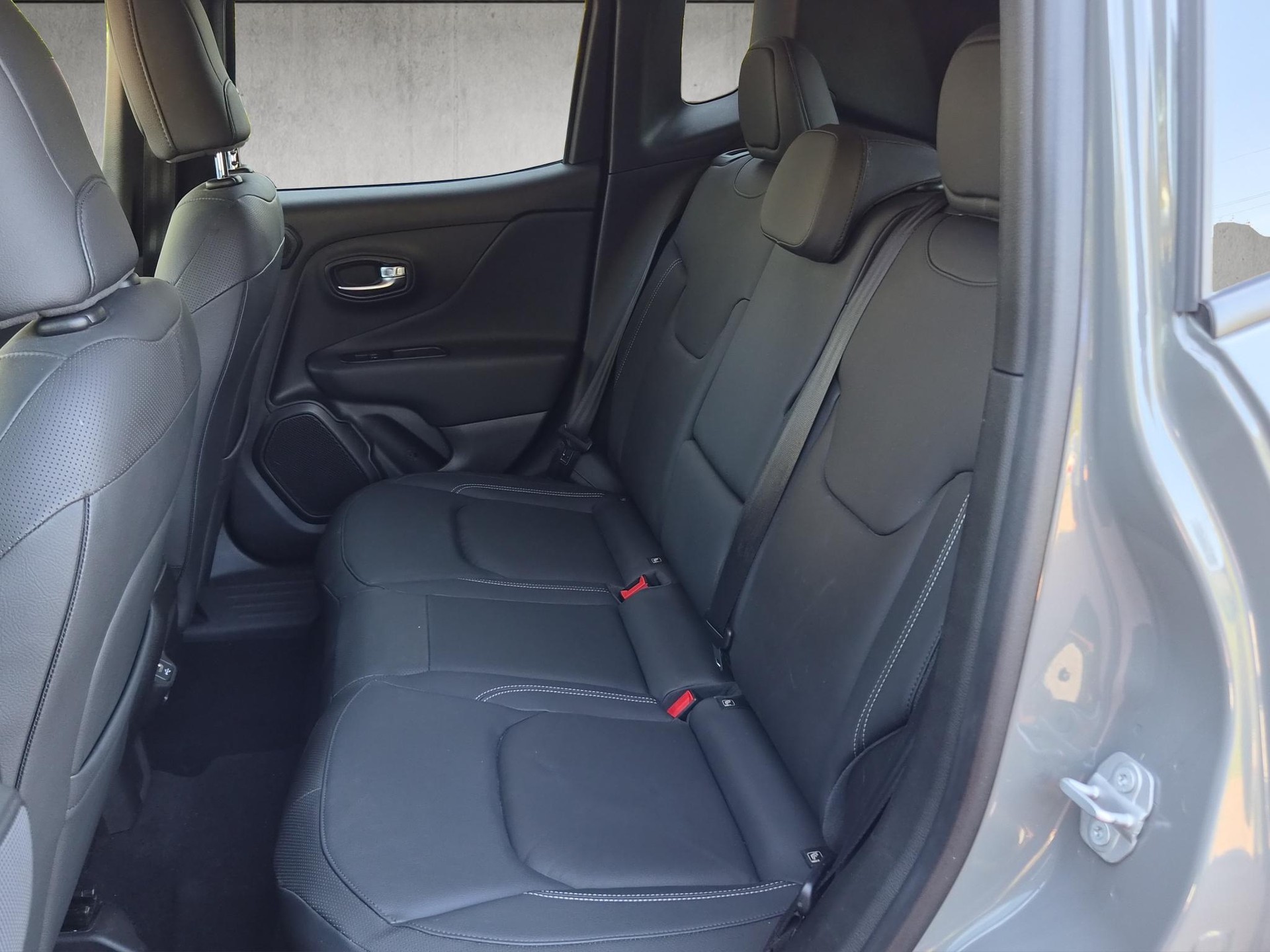 JEEP Renegade 1.3 S 4xe-image-12