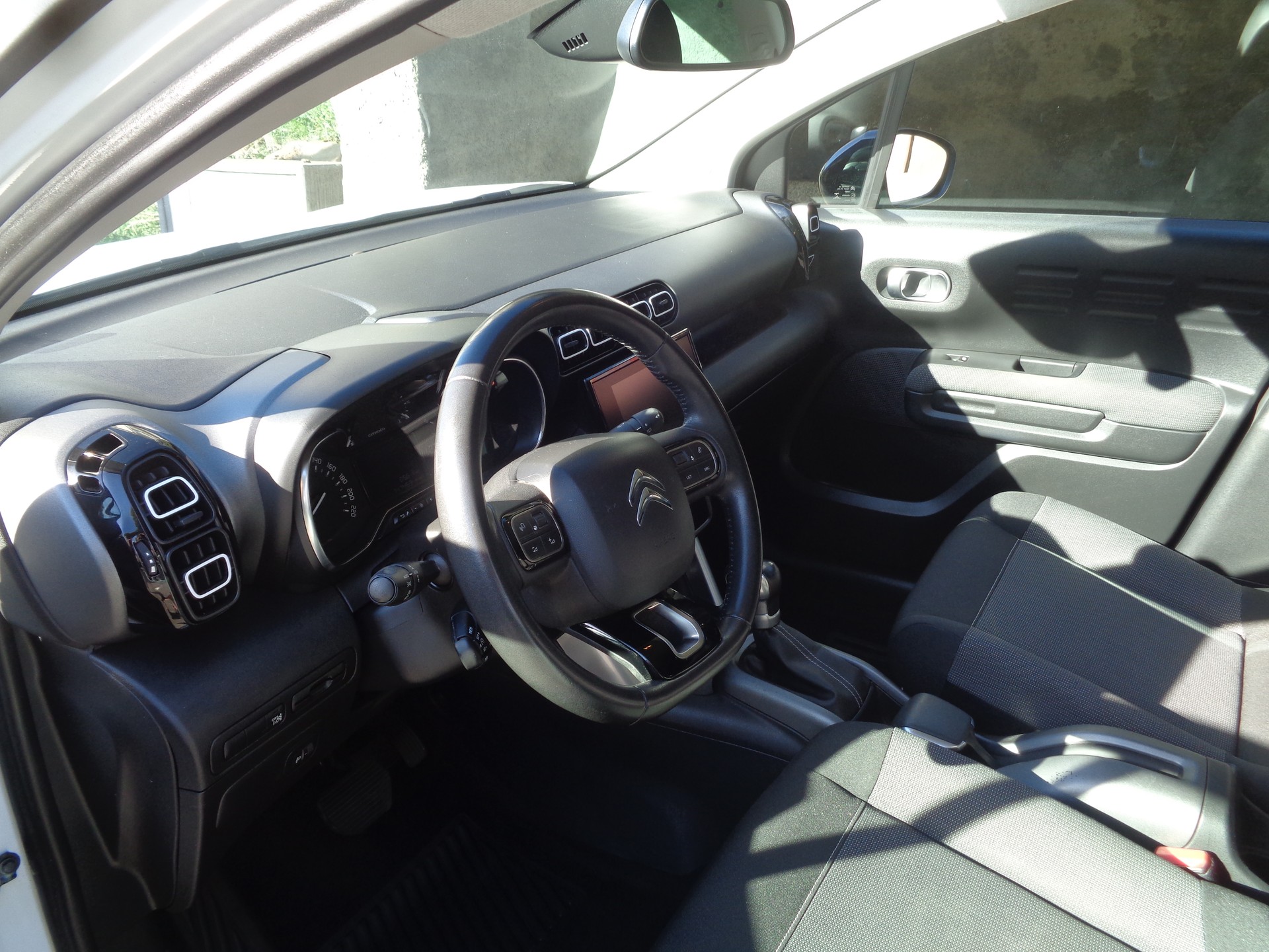 CITROEN C3 Aircross 1.2i PureTech Feel EAT-image-6
