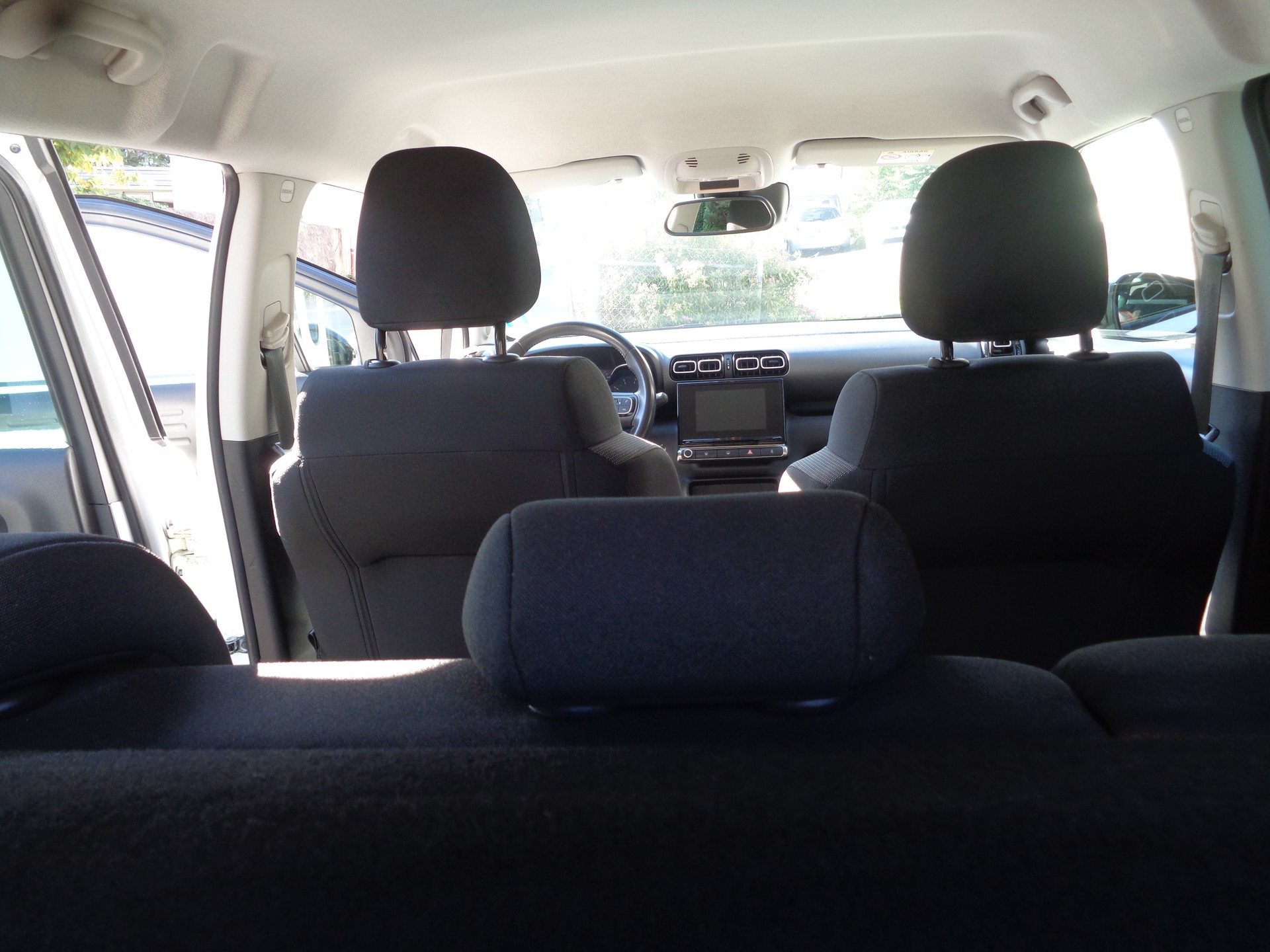 CITROEN C3 Aircross 1.2i PureTech Feel EAT-image-8