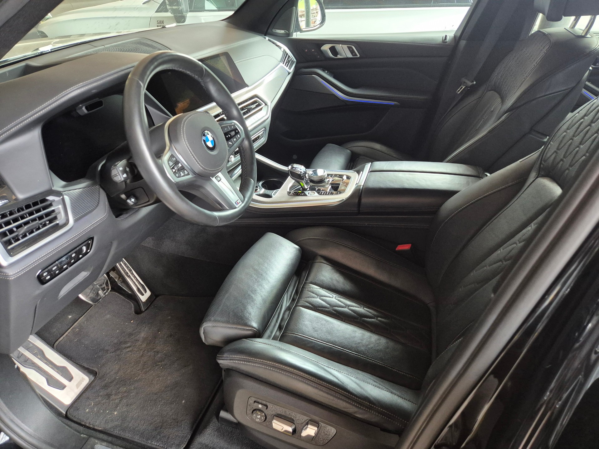 BMW X5 xDrive M50d Steptronic-image-5